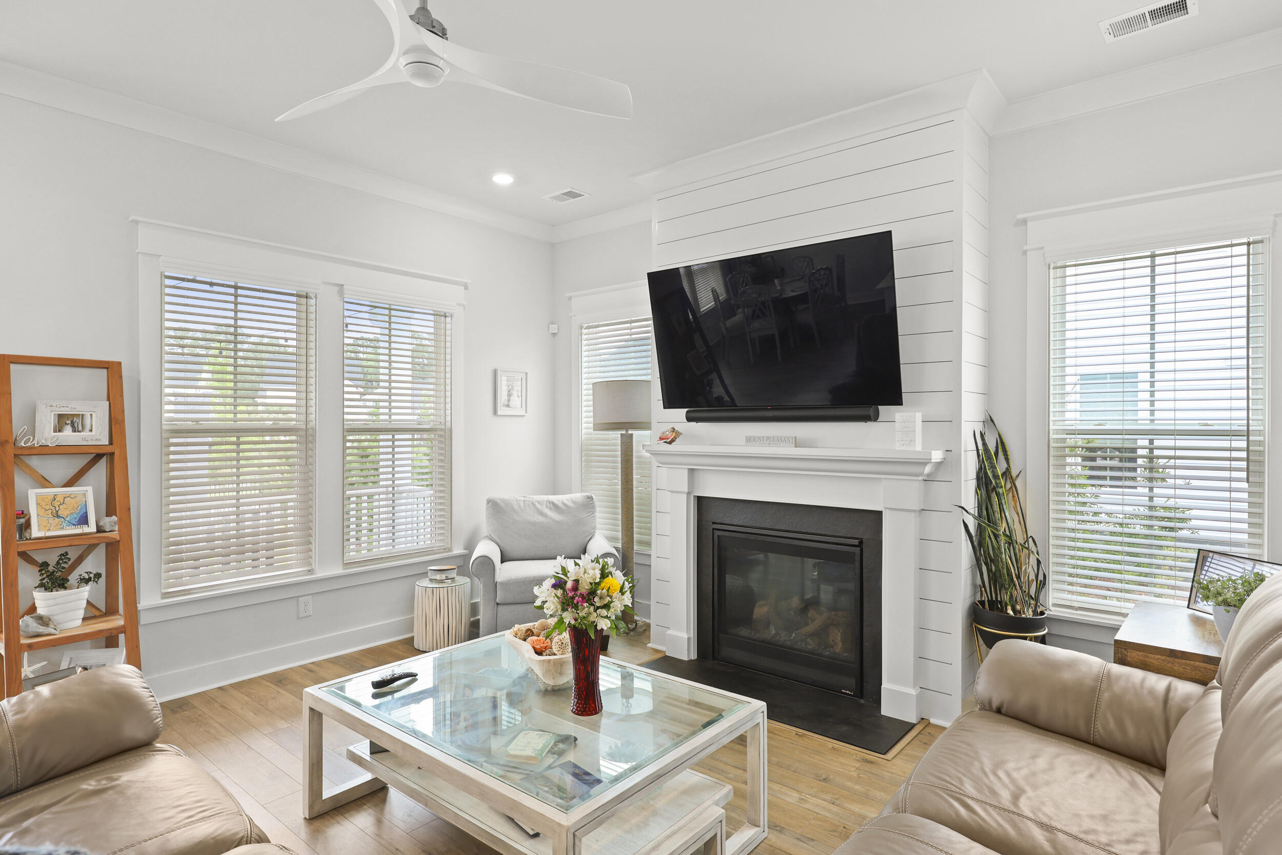 1832 Agate Bay Drive