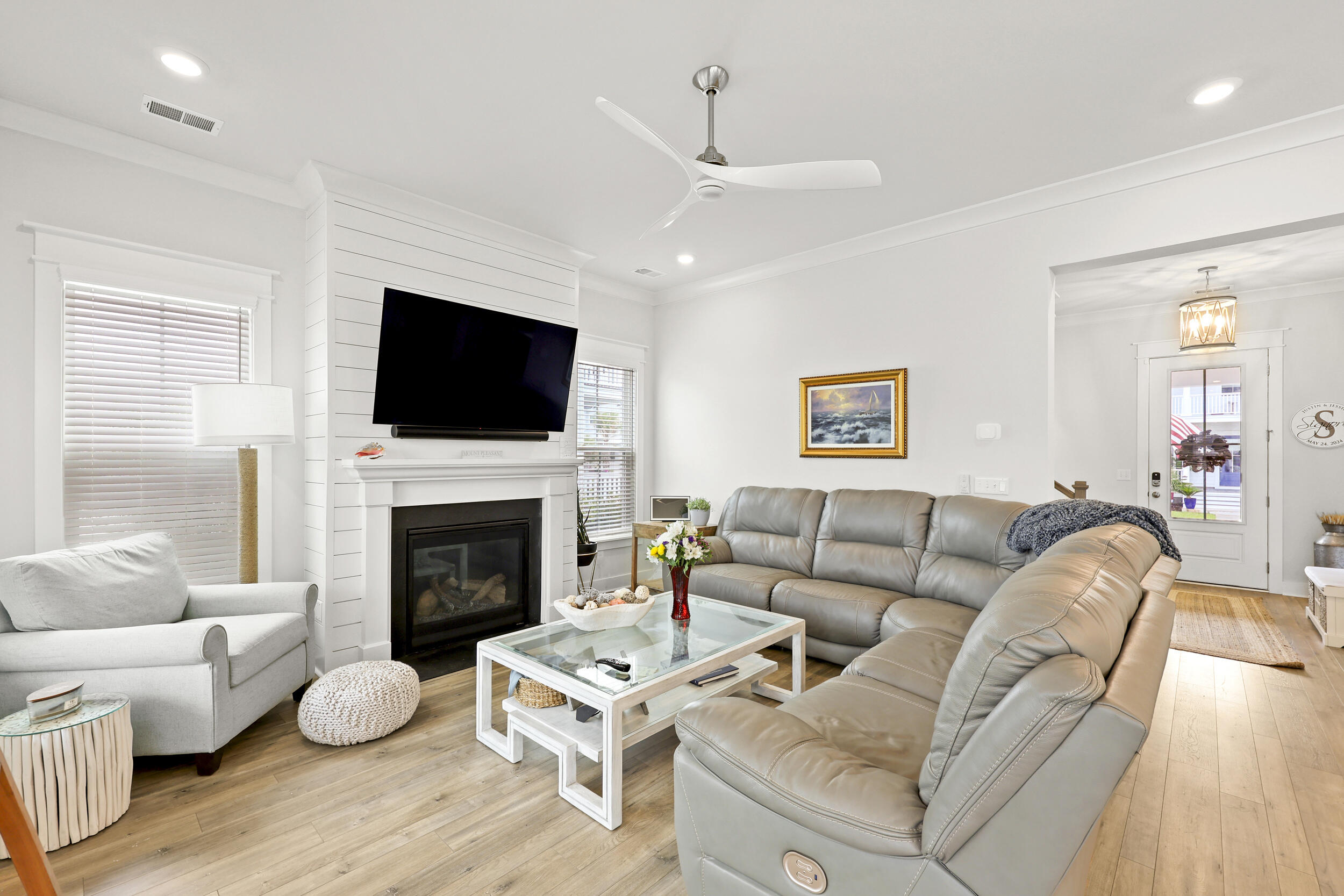 1832 Agate Bay Drive
