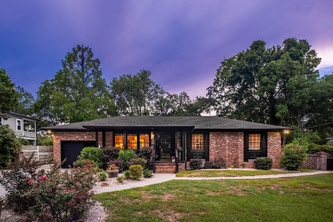 774 Creekside Drive