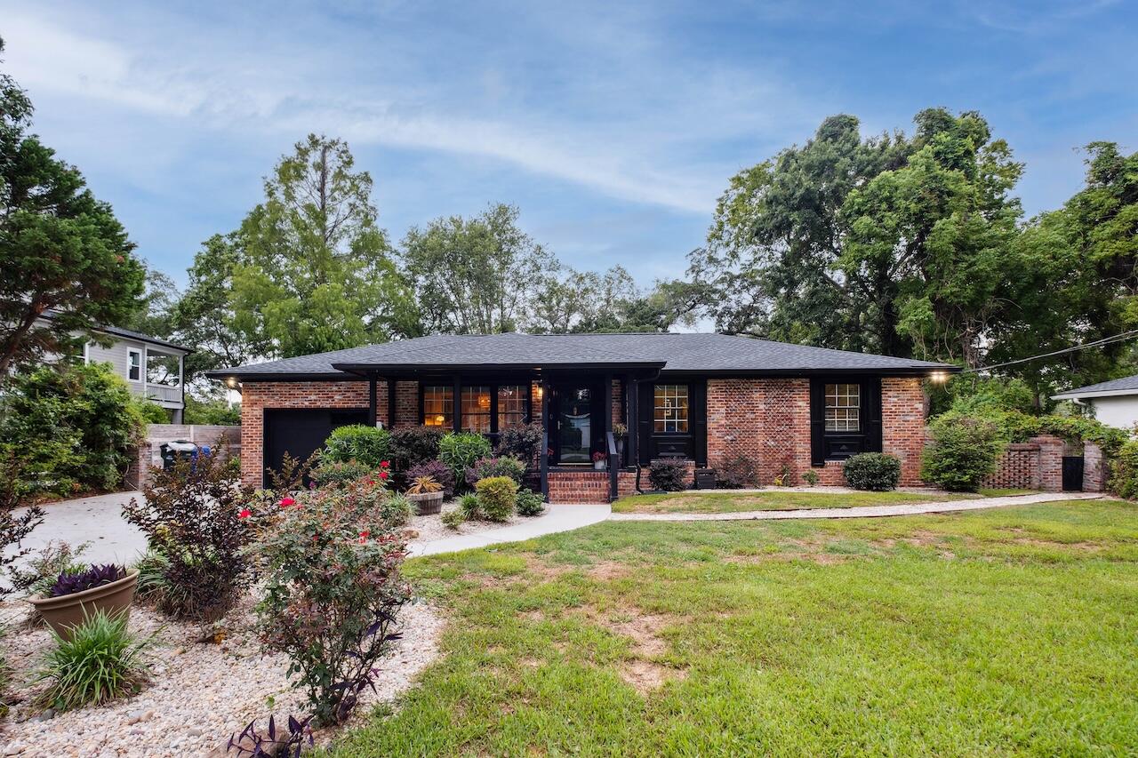 774 Creekside Drive