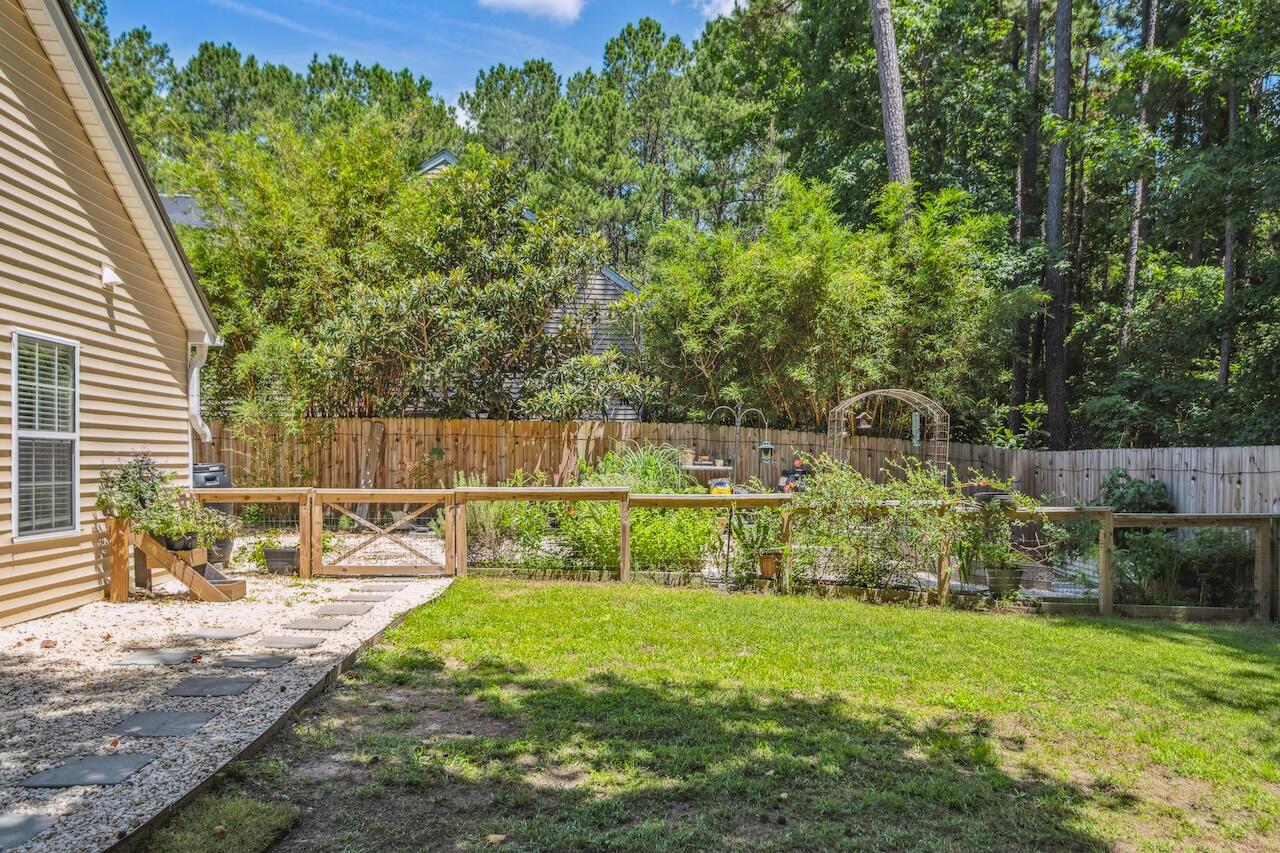 1350 Water Edge Drive