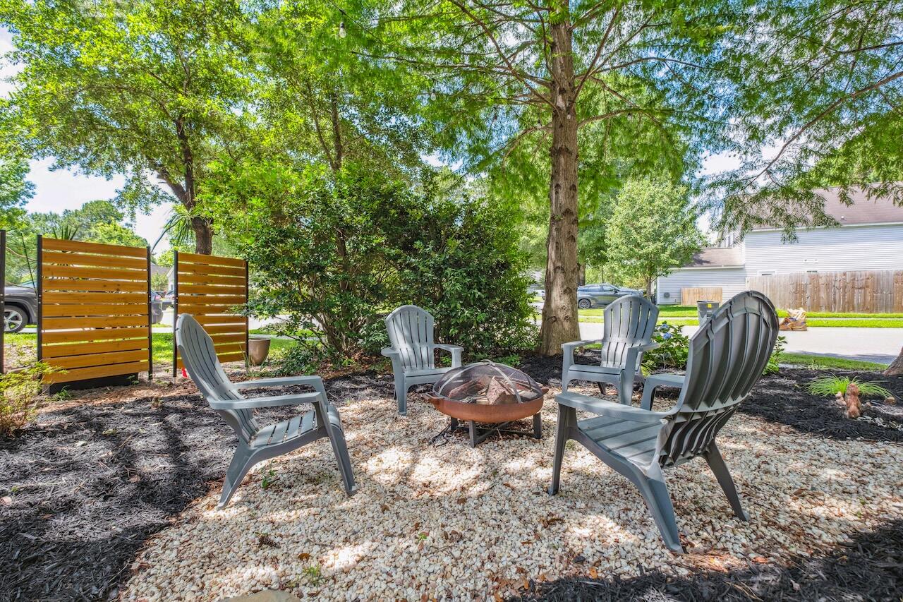1350 Water Edge Drive