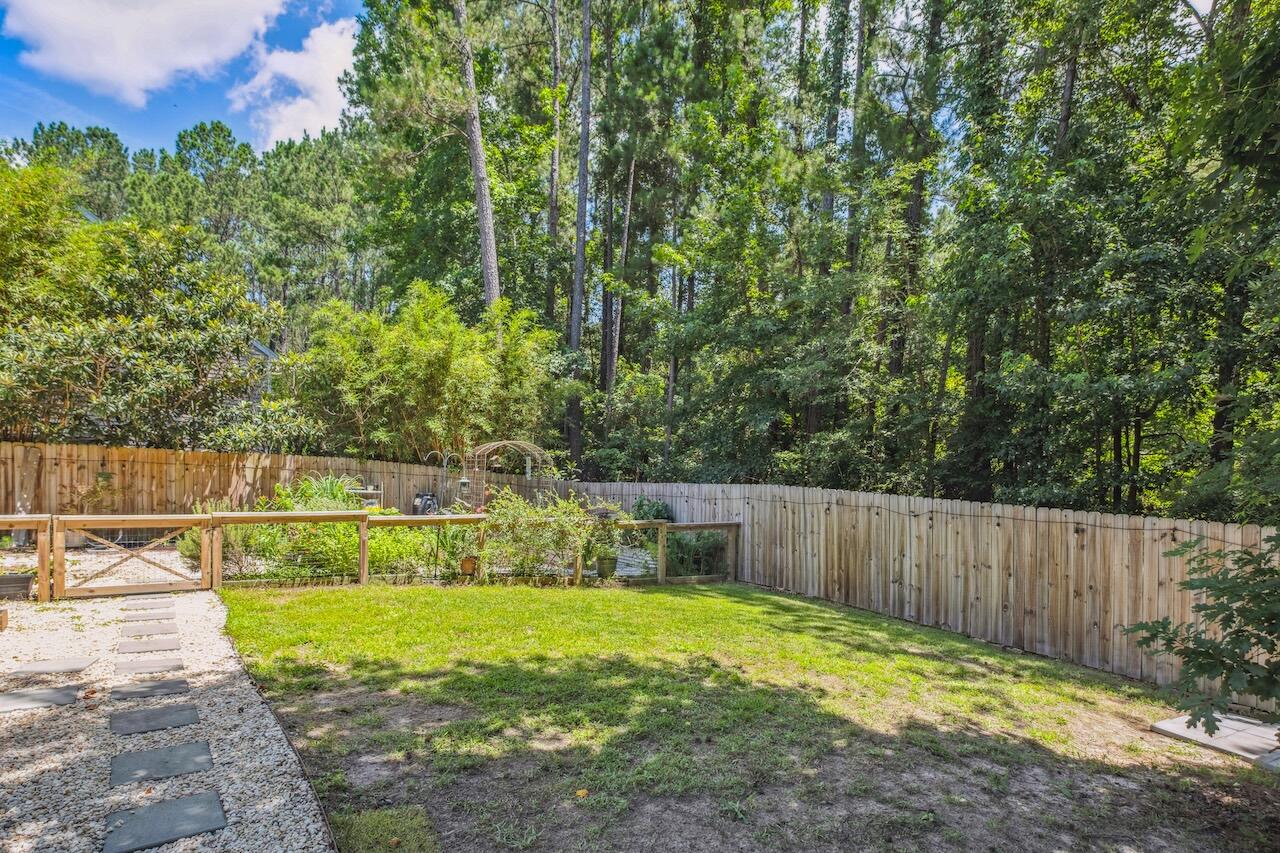 1350 Water Edge Drive