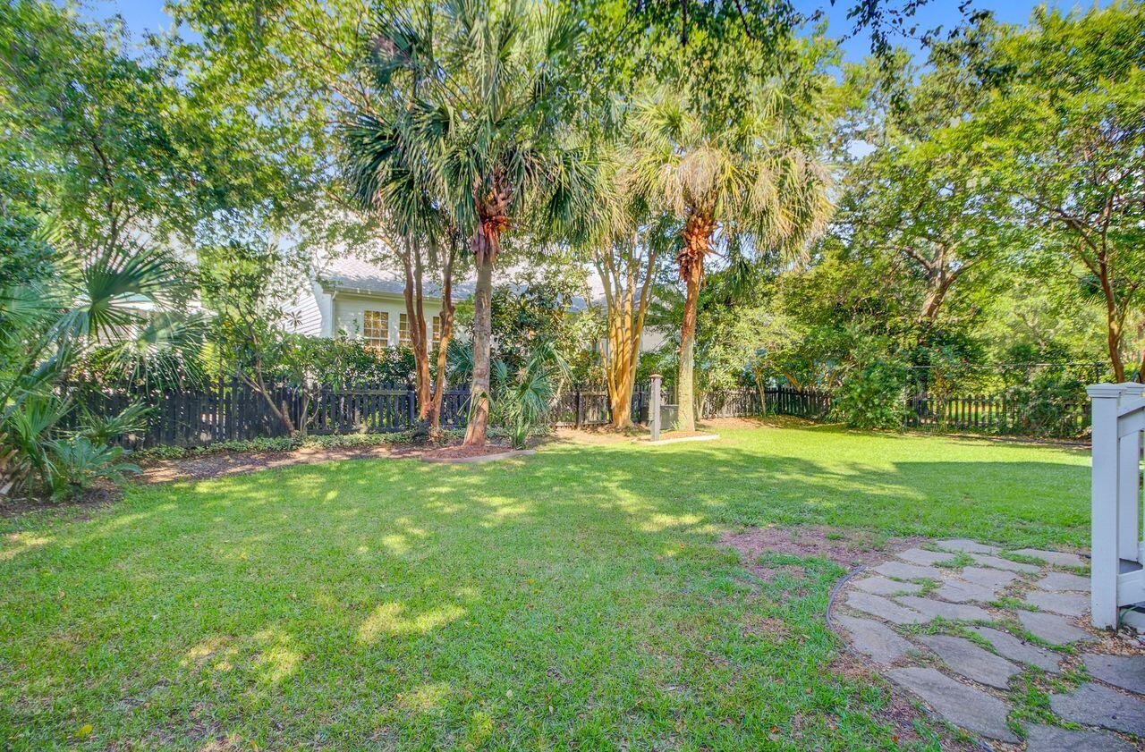 2228 Daniel Island Drive