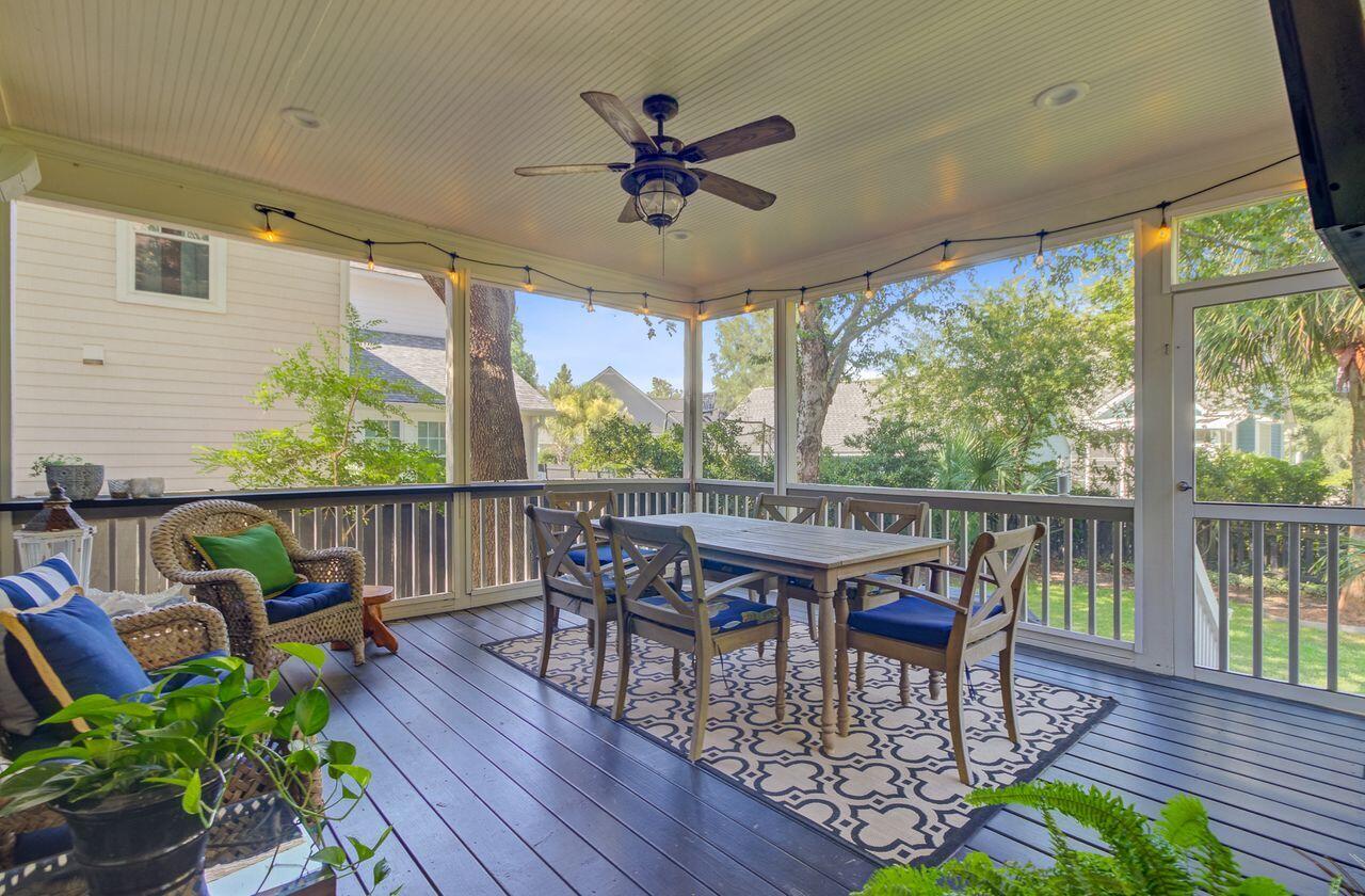 2228 Daniel Island Drive