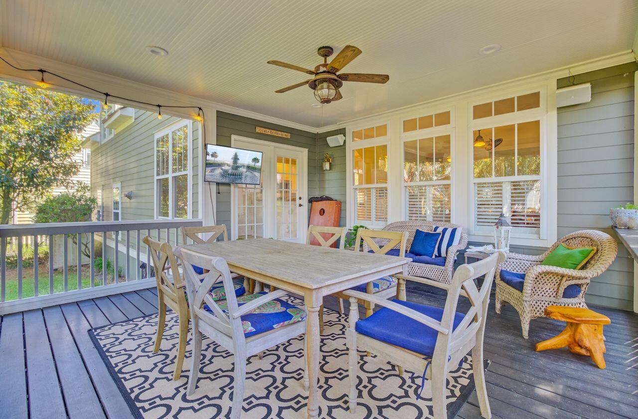 2228 Daniel Island Drive