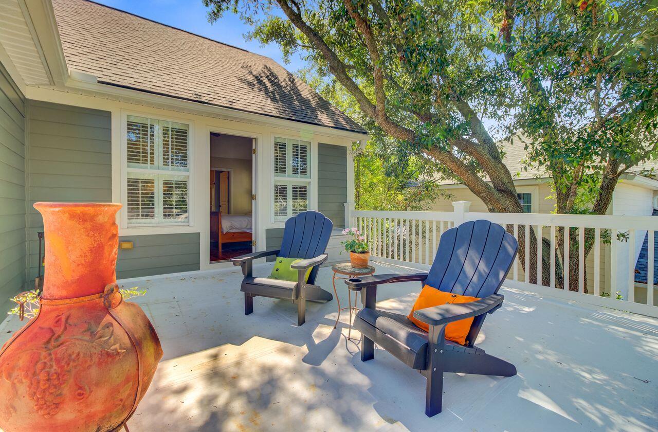 2228 Daniel Island Drive