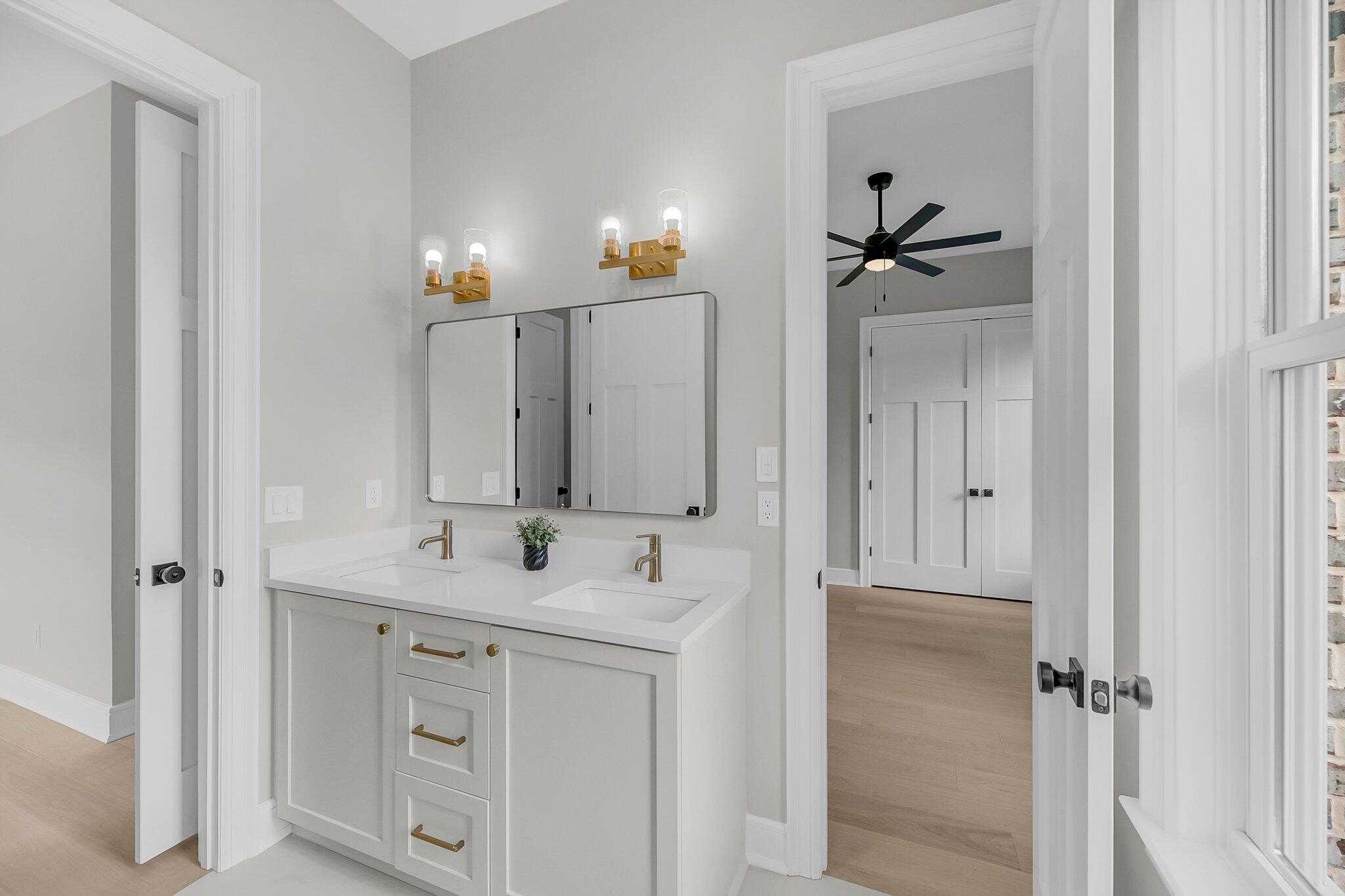 5014 Reese Lane