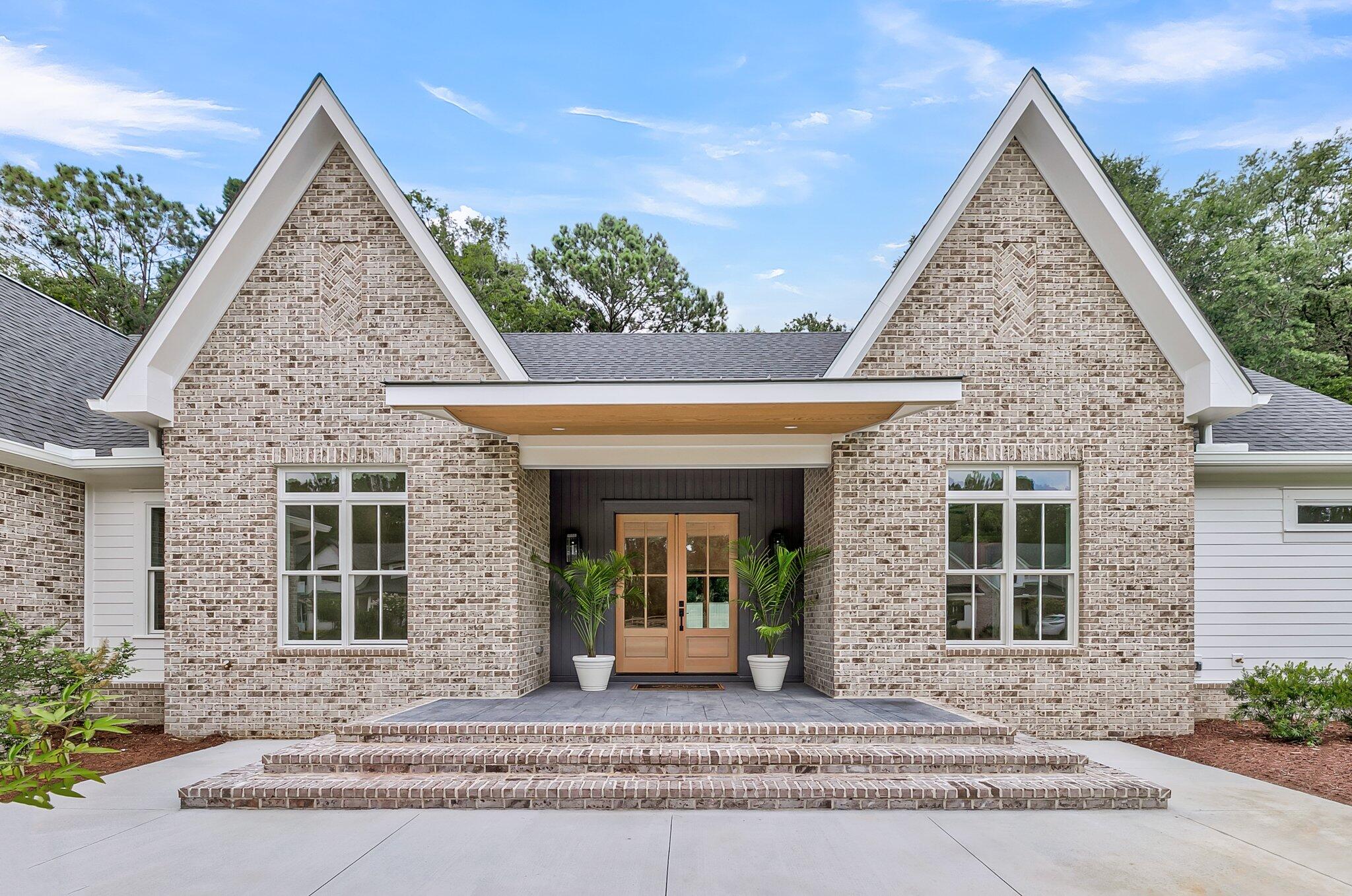 5014 Reese Lane