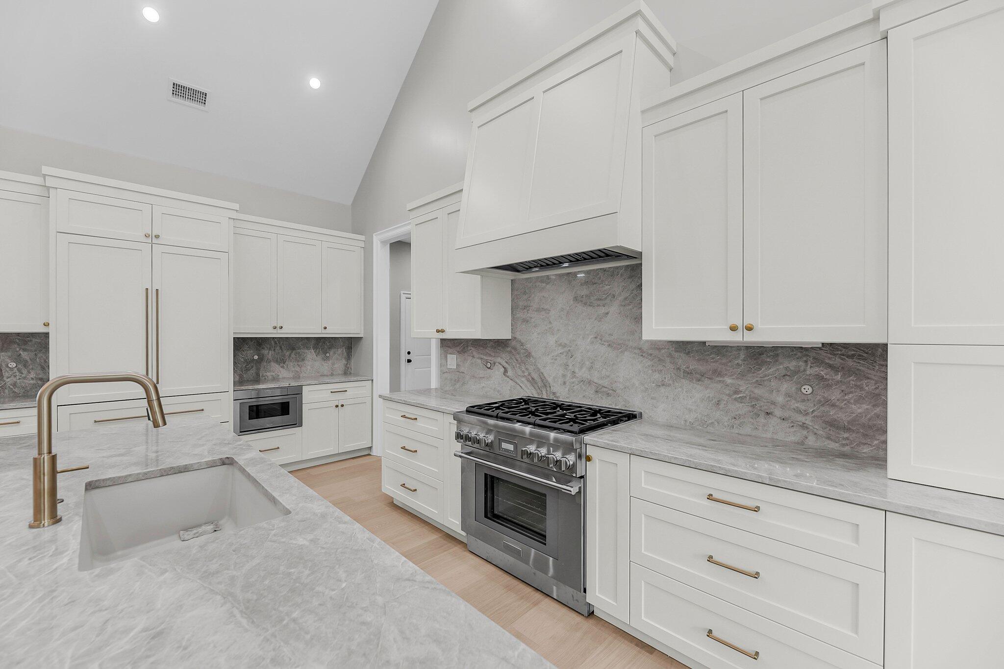 5014 Reese Lane