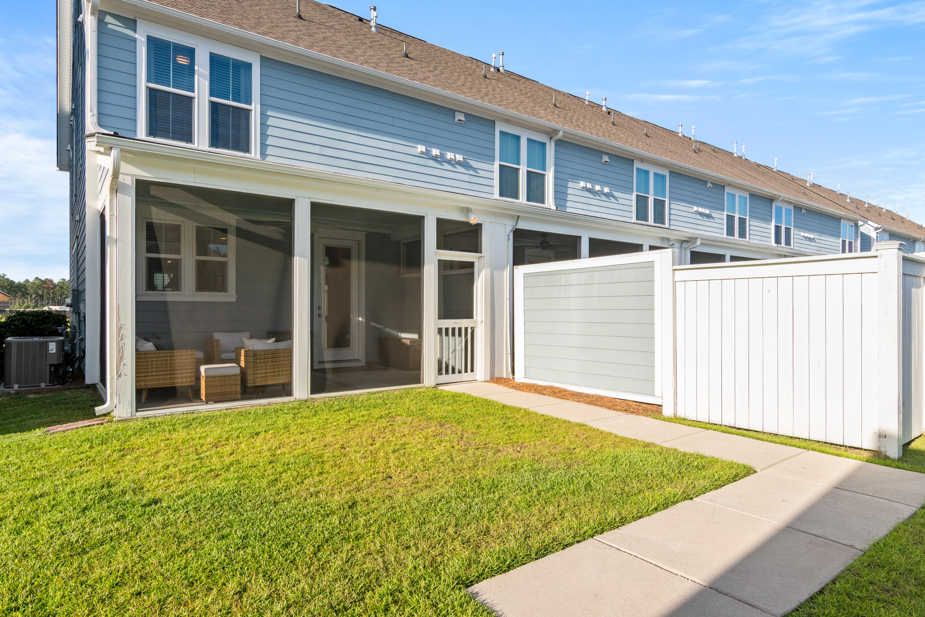567 Blueway Avenue