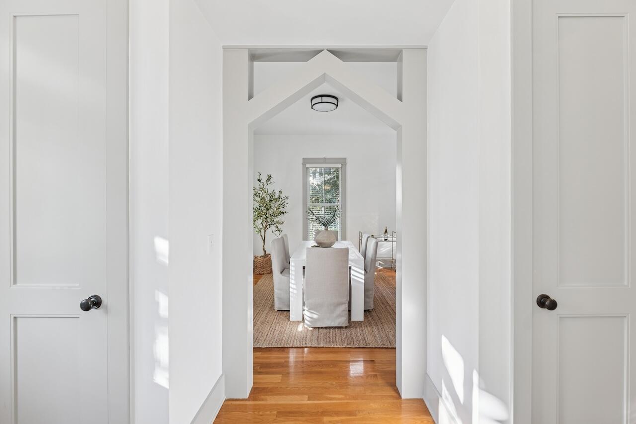 22 Frogmore Road