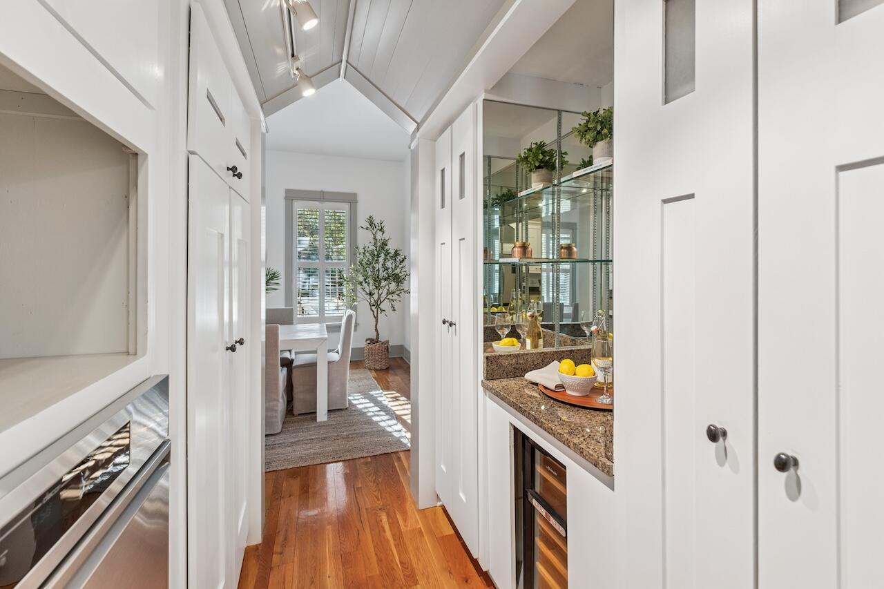22 Frogmore Road