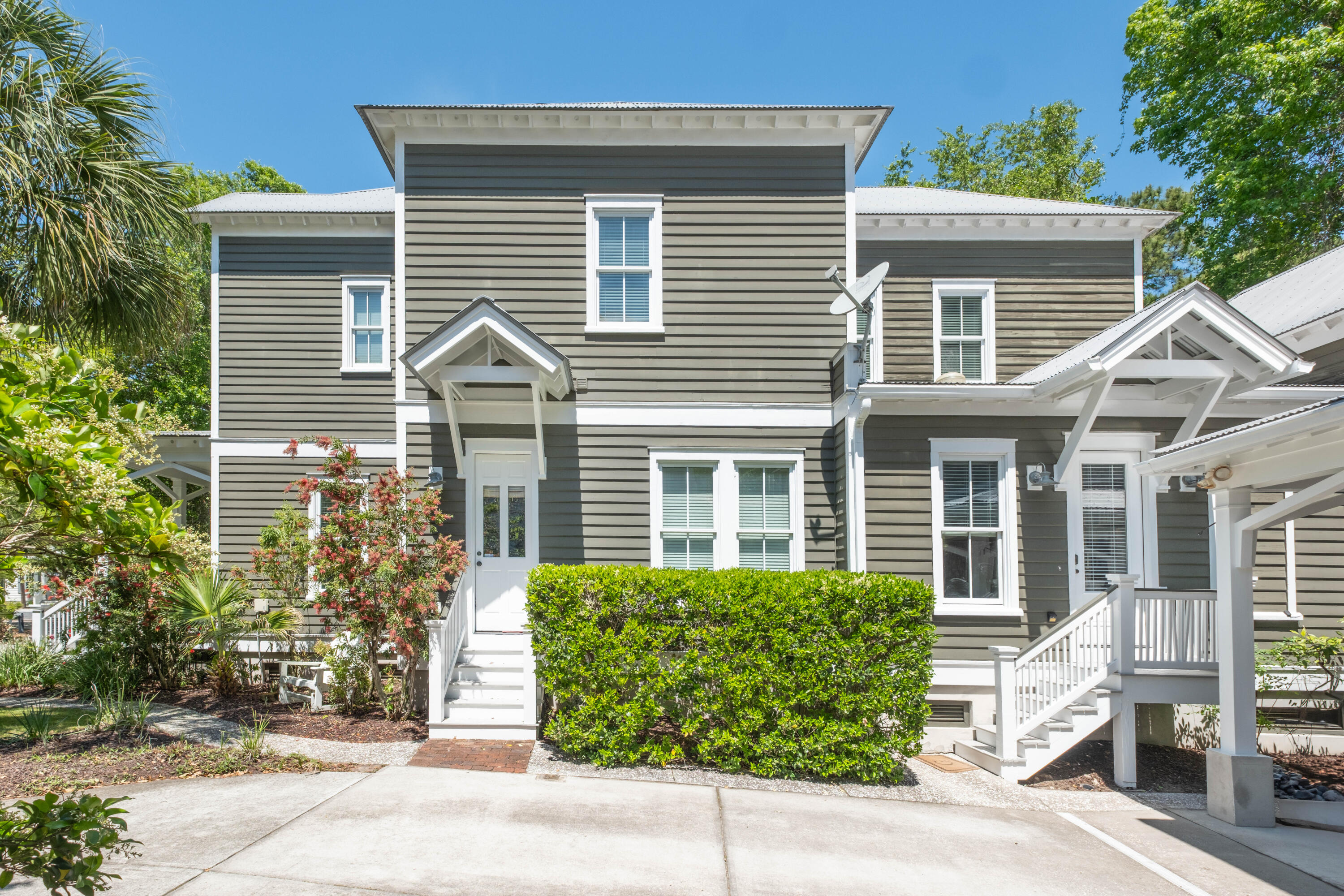 22 Frogmore Road