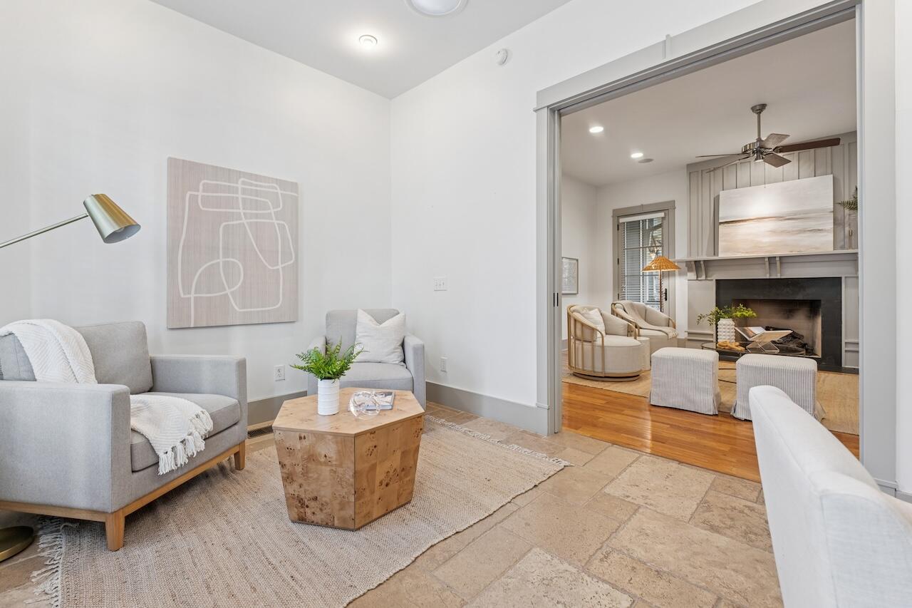 22 Frogmore Road