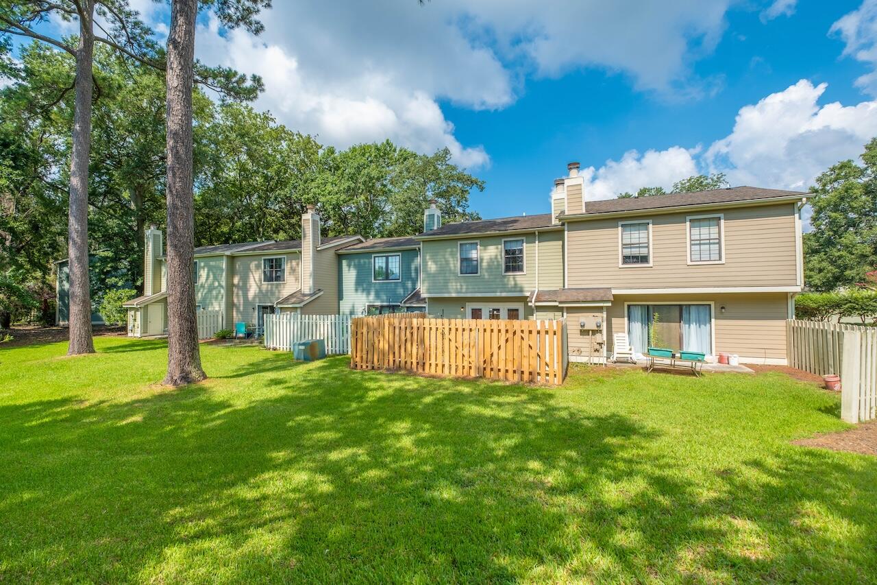1828 Belle Chez