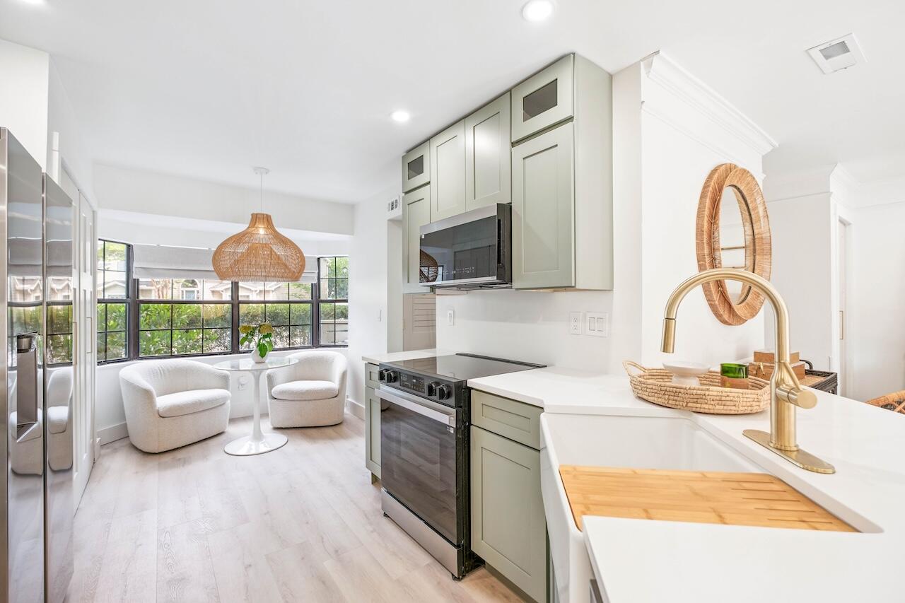 1828 Belle Chez
