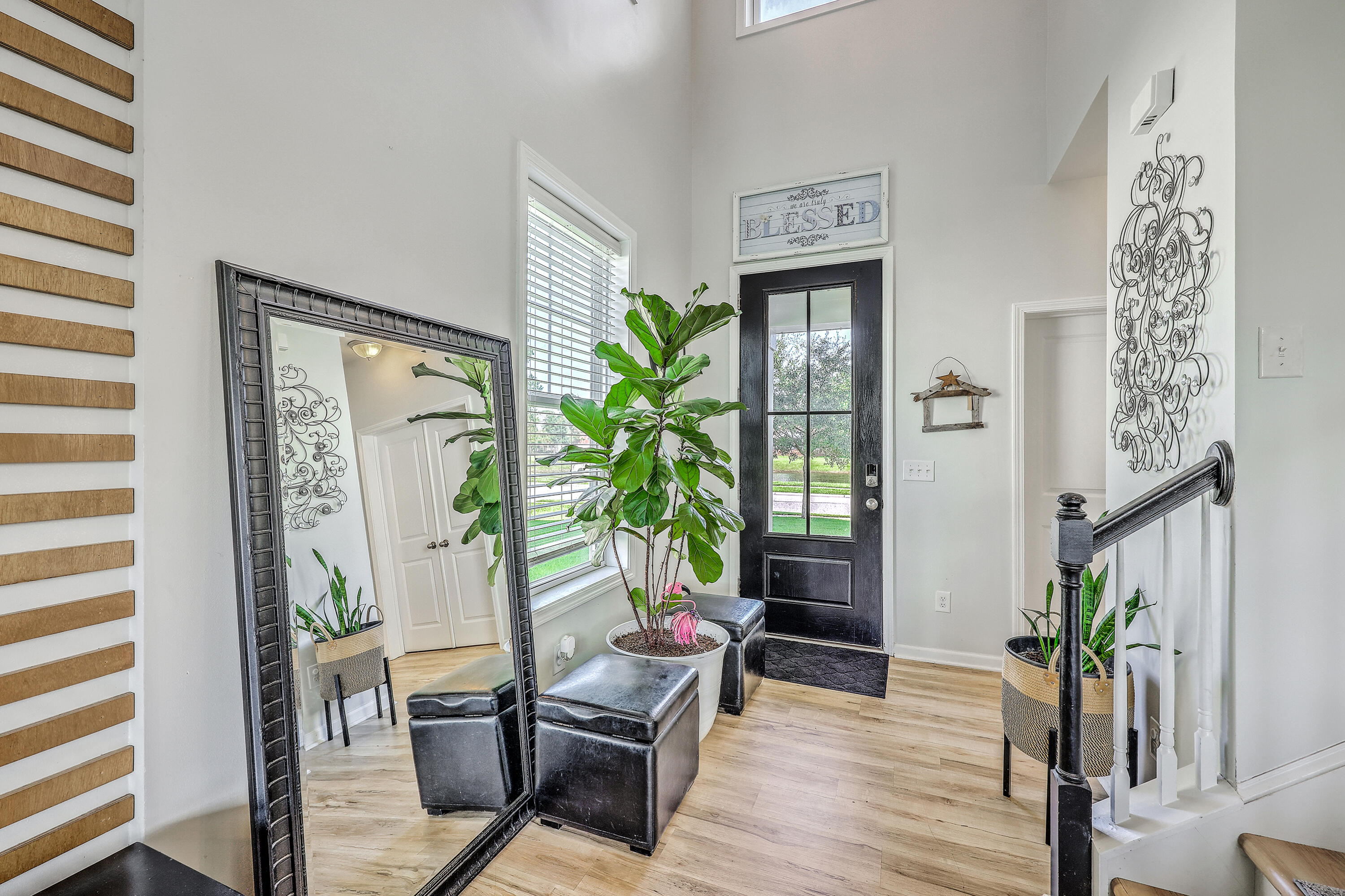 1409 Talon Way