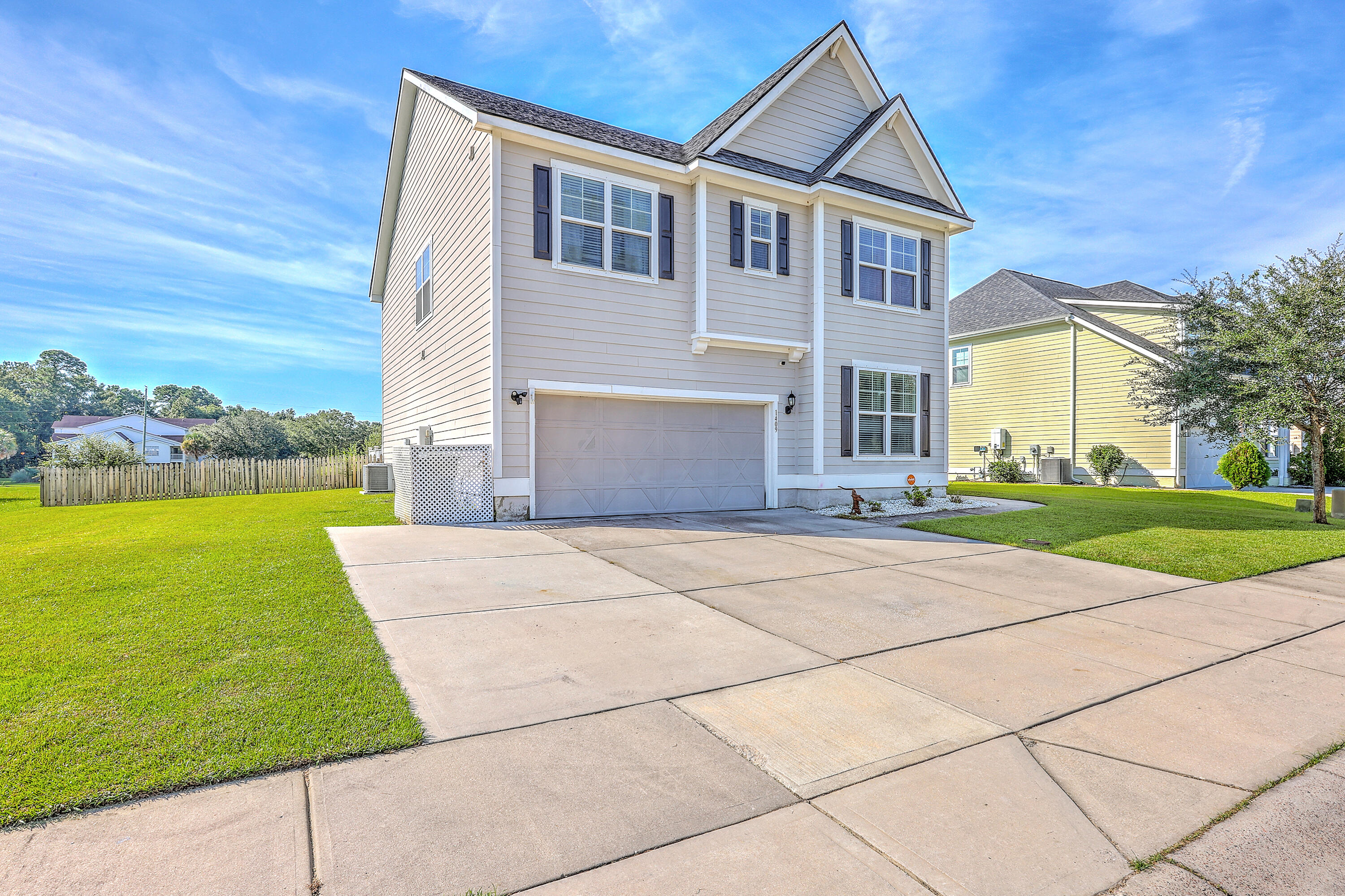 1409 Talon Way