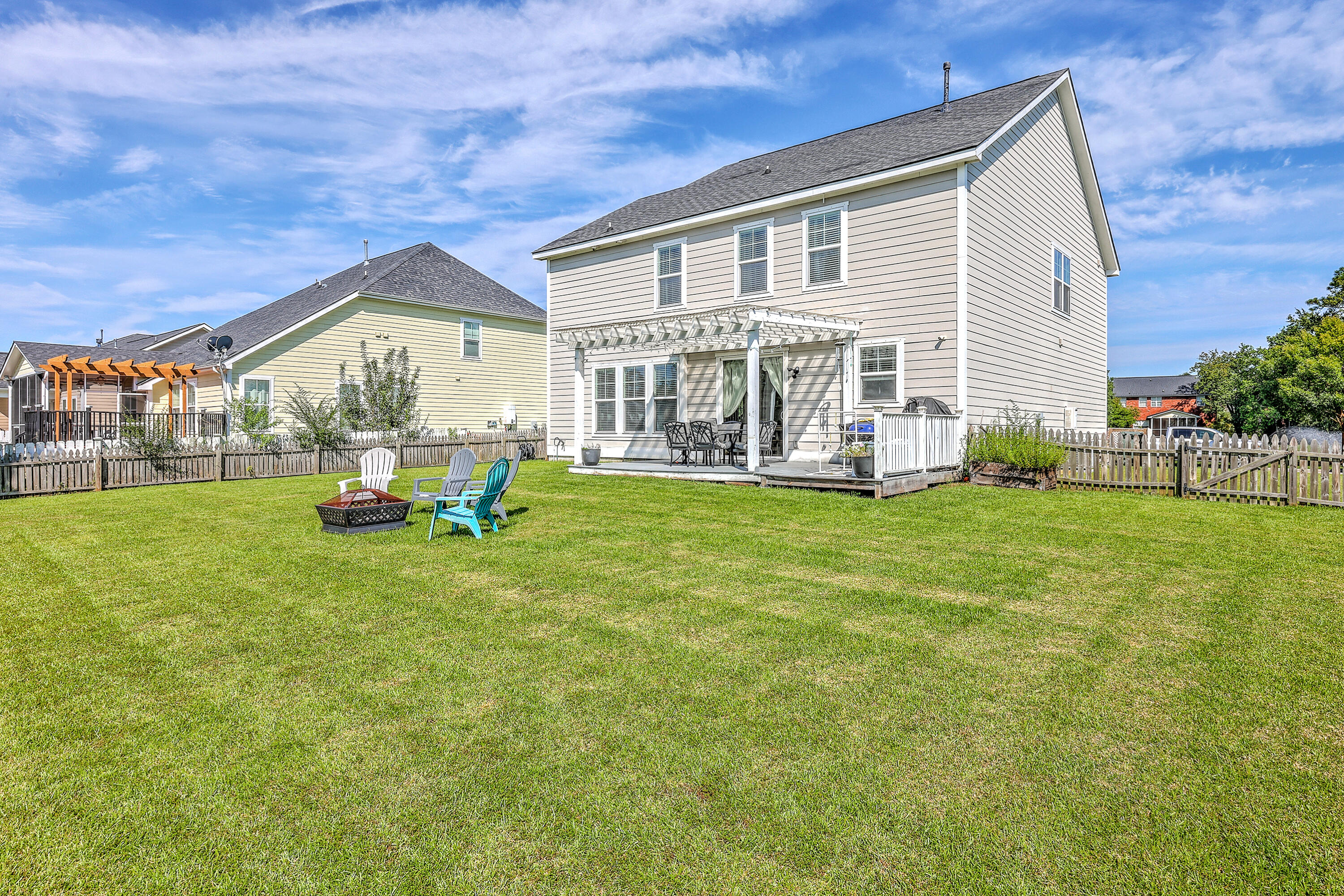 1409 Talon Way