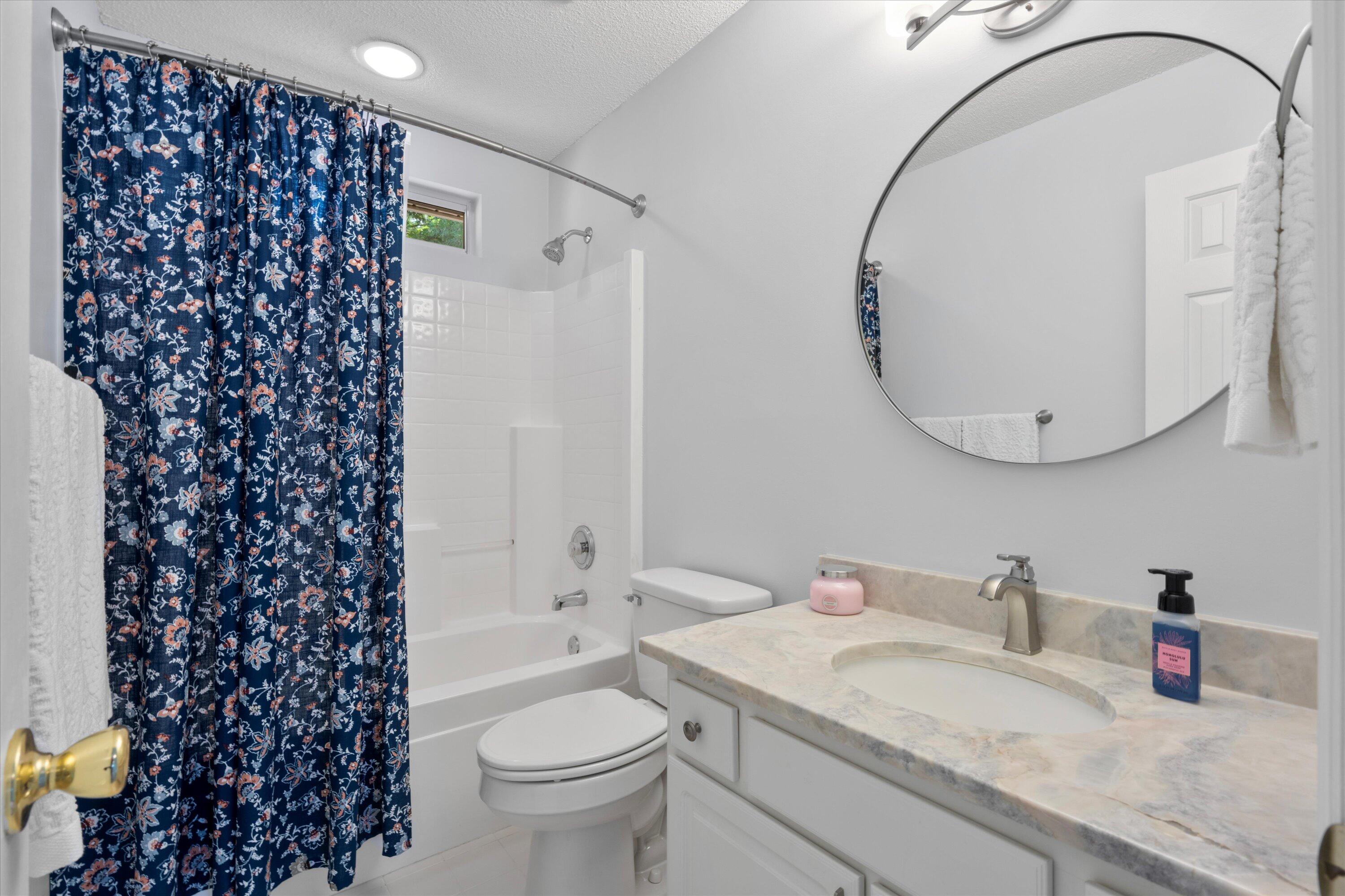 1702 Sandpiper Court