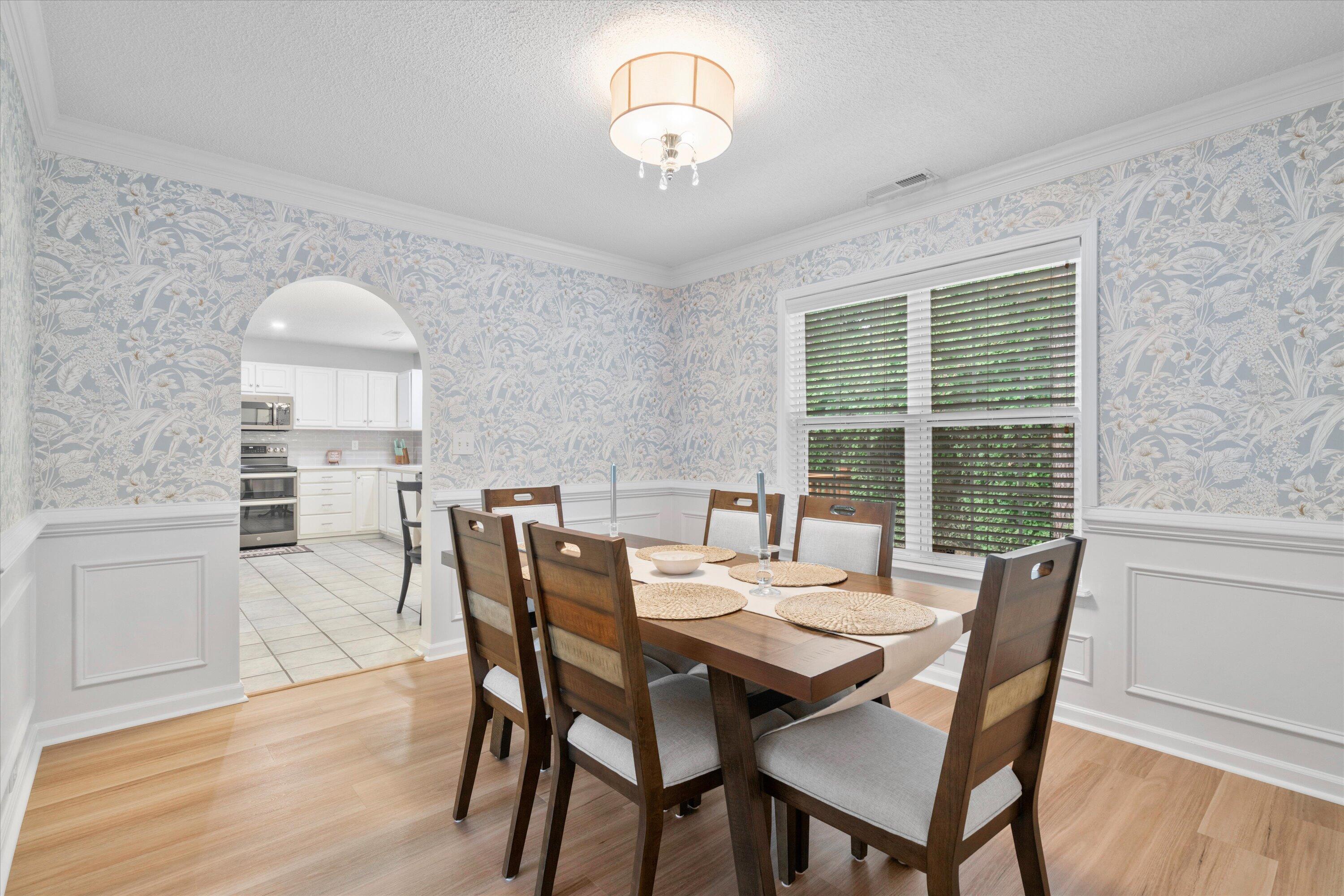 1702 Sandpiper Court