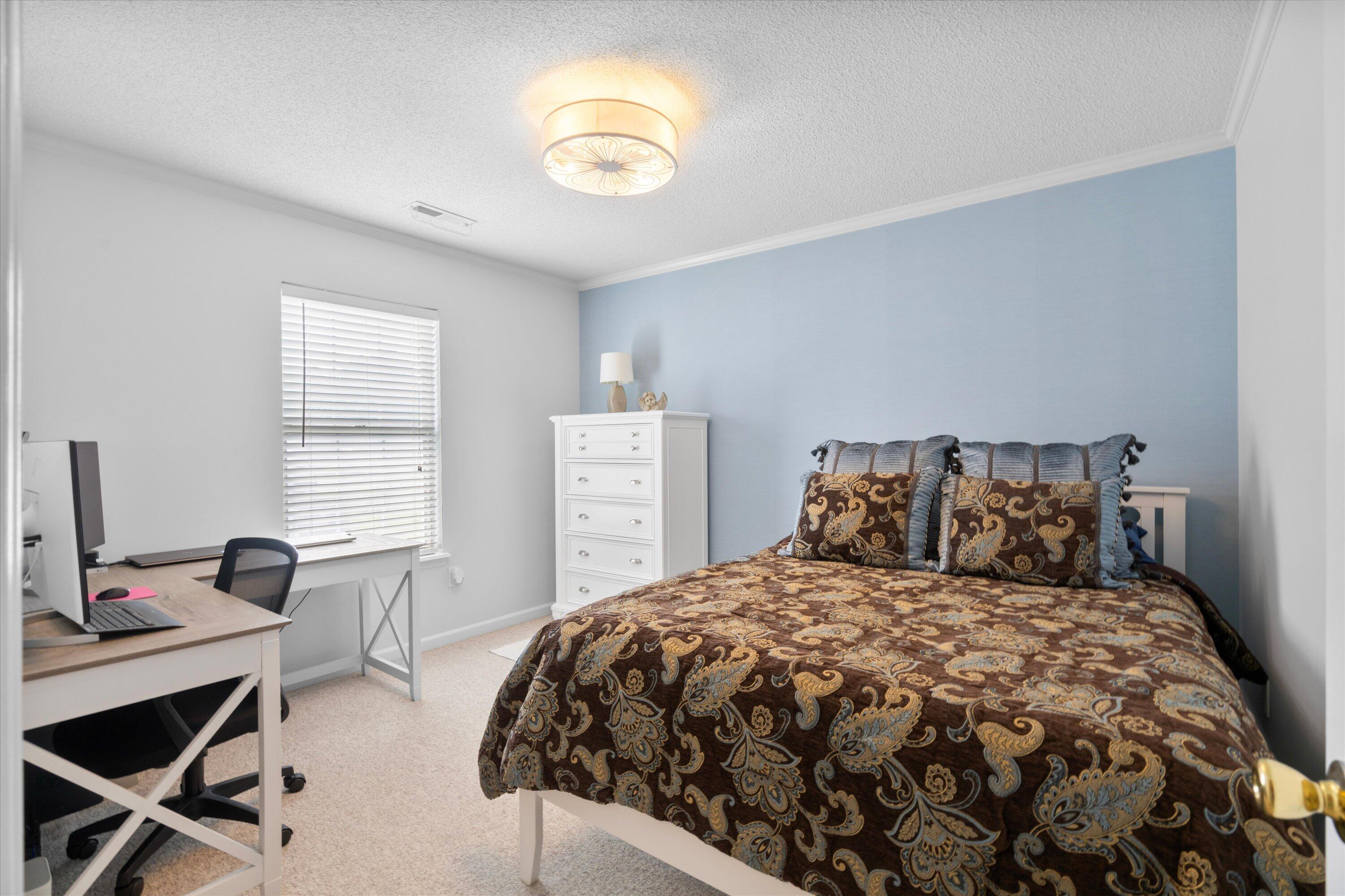 1702 Sandpiper Court