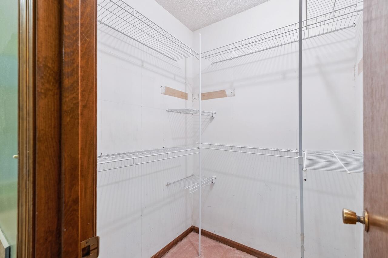 215 Horseshoe Drive