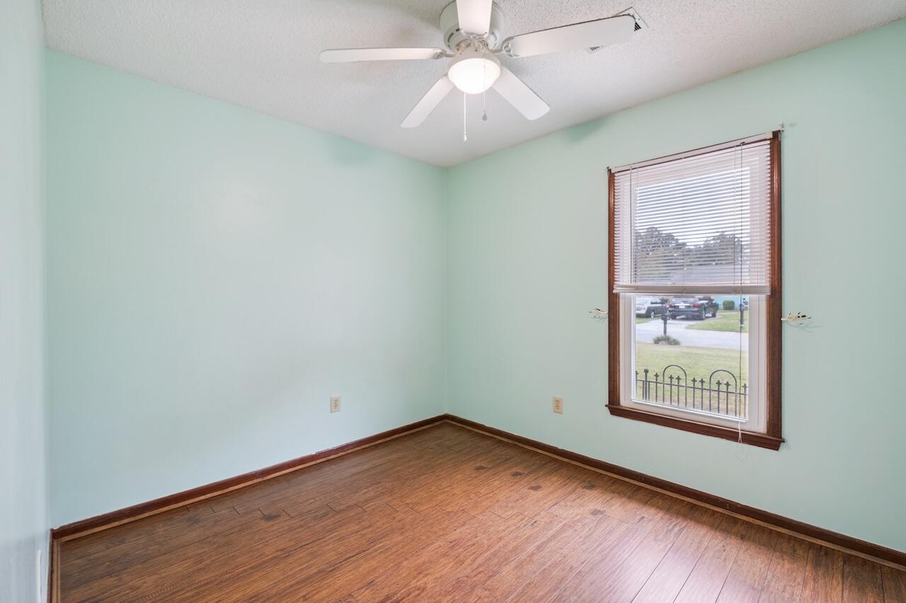 215 Horseshoe Drive