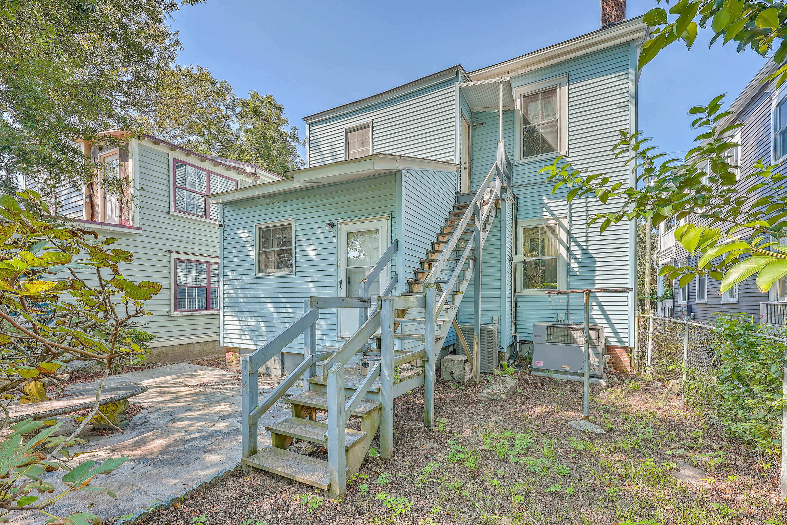 380 Ashley Avenue