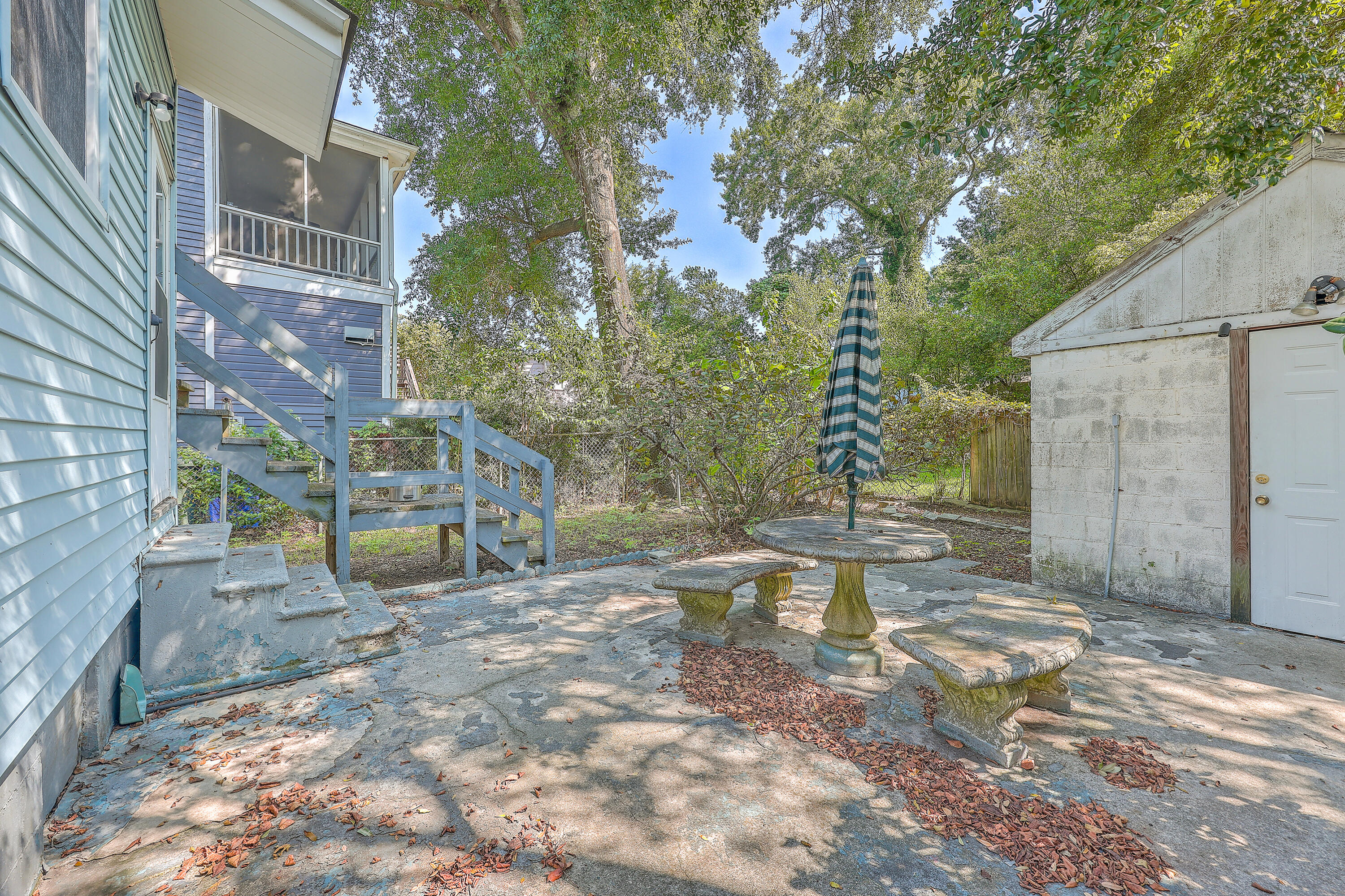 380 Ashley Avenue