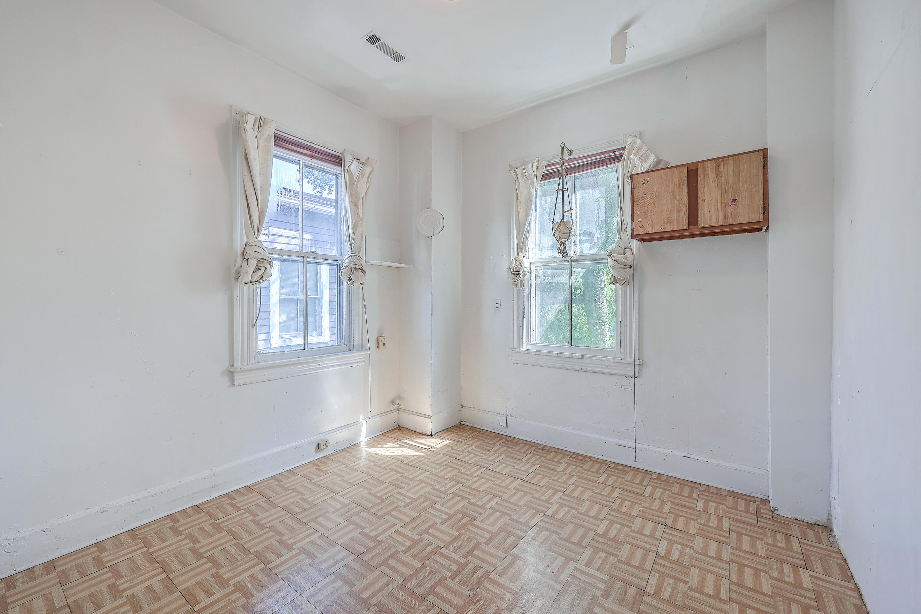 380 Ashley Avenue