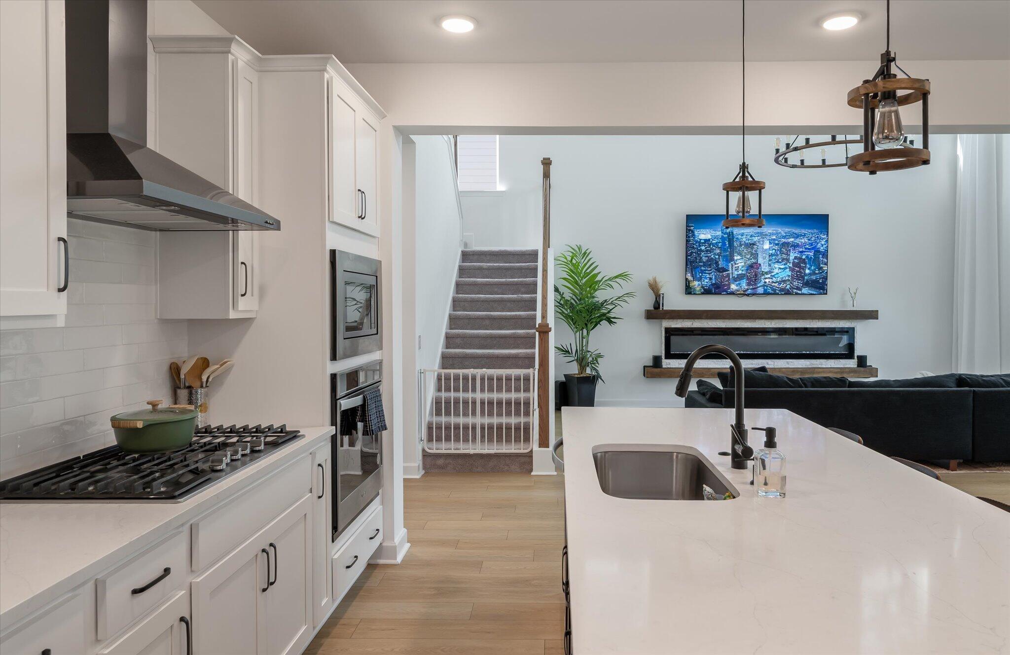 1615 Evening Star Place