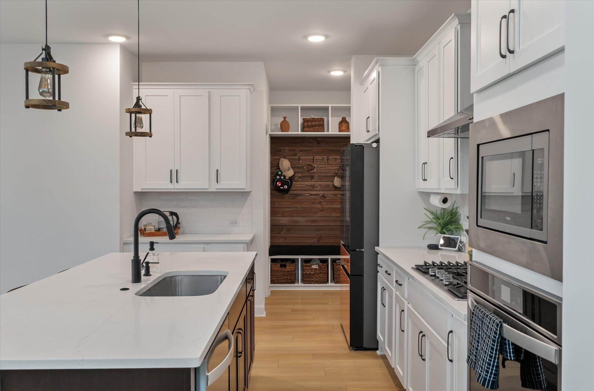 1615 Evening Star Place