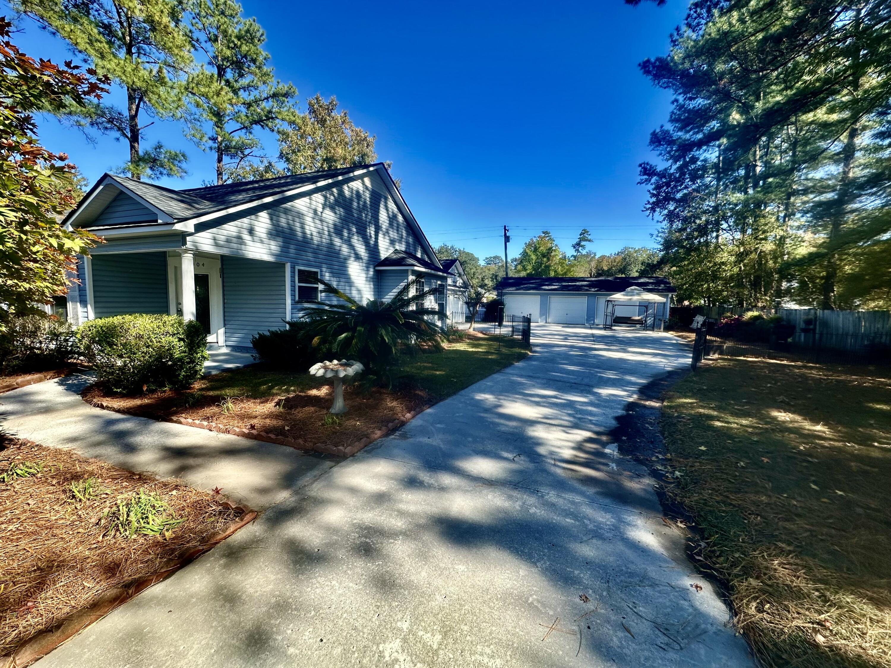1004 Striper Avenue
