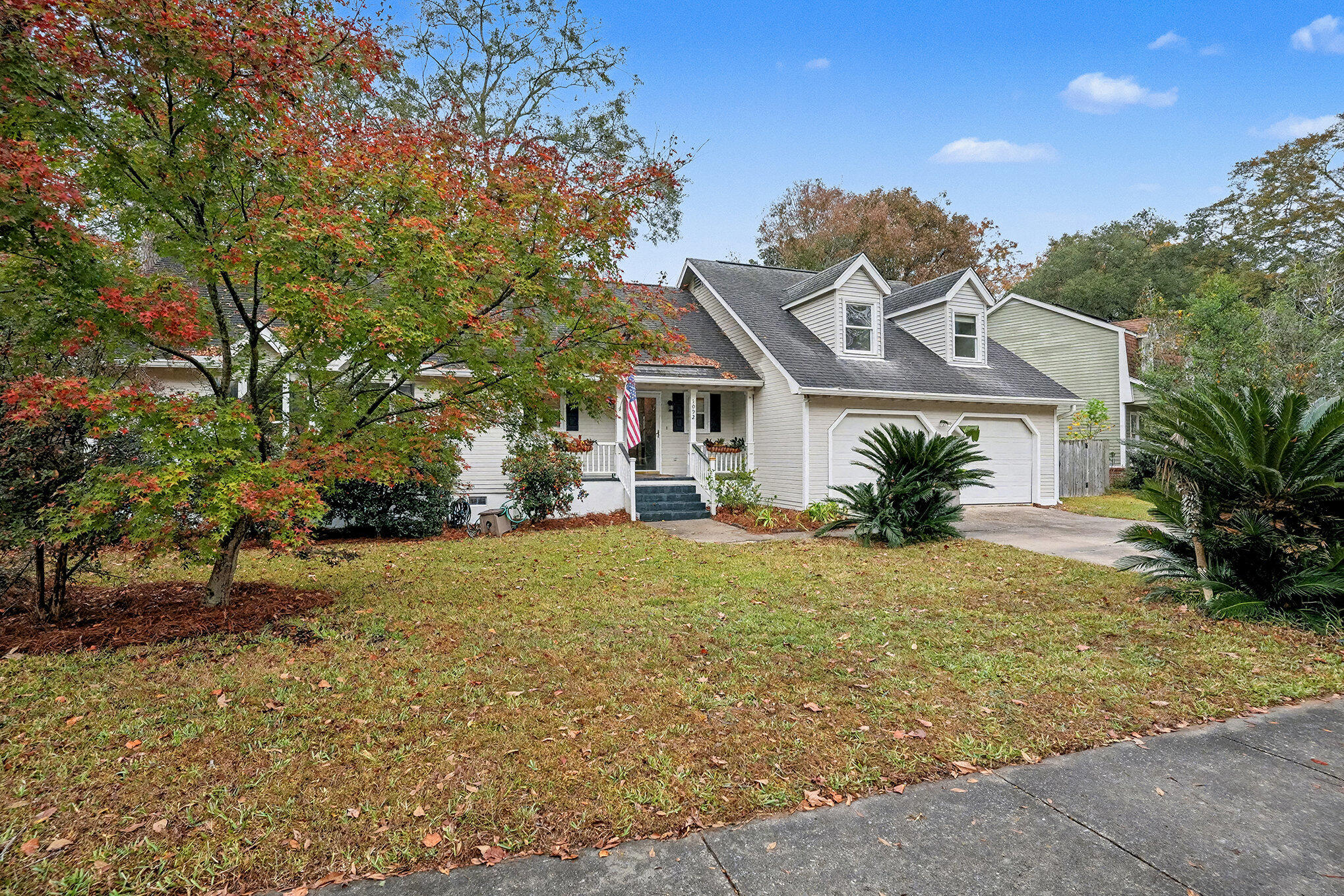 1092 Stonehenge Drive