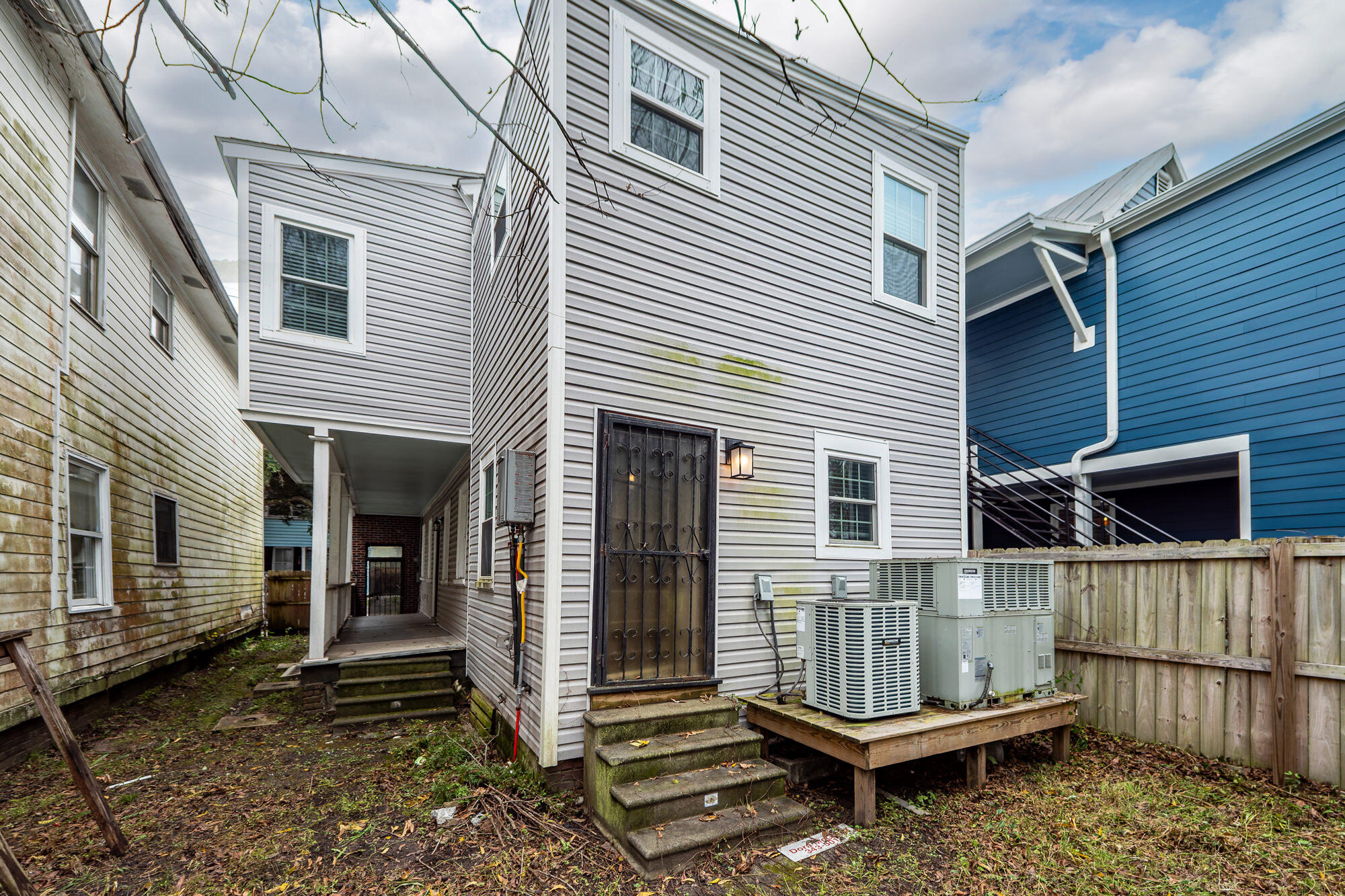 108 America Street