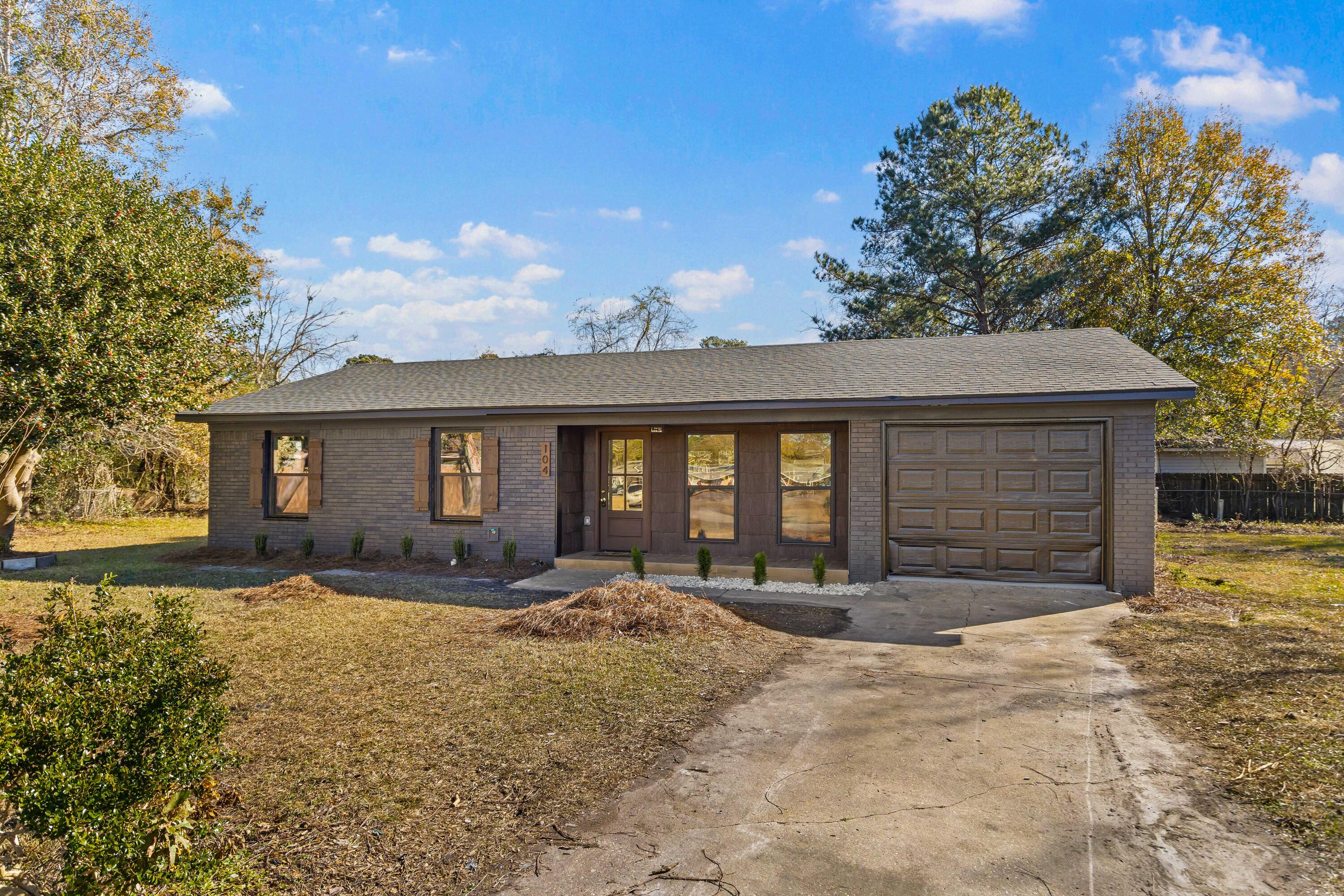 104 Lily Place