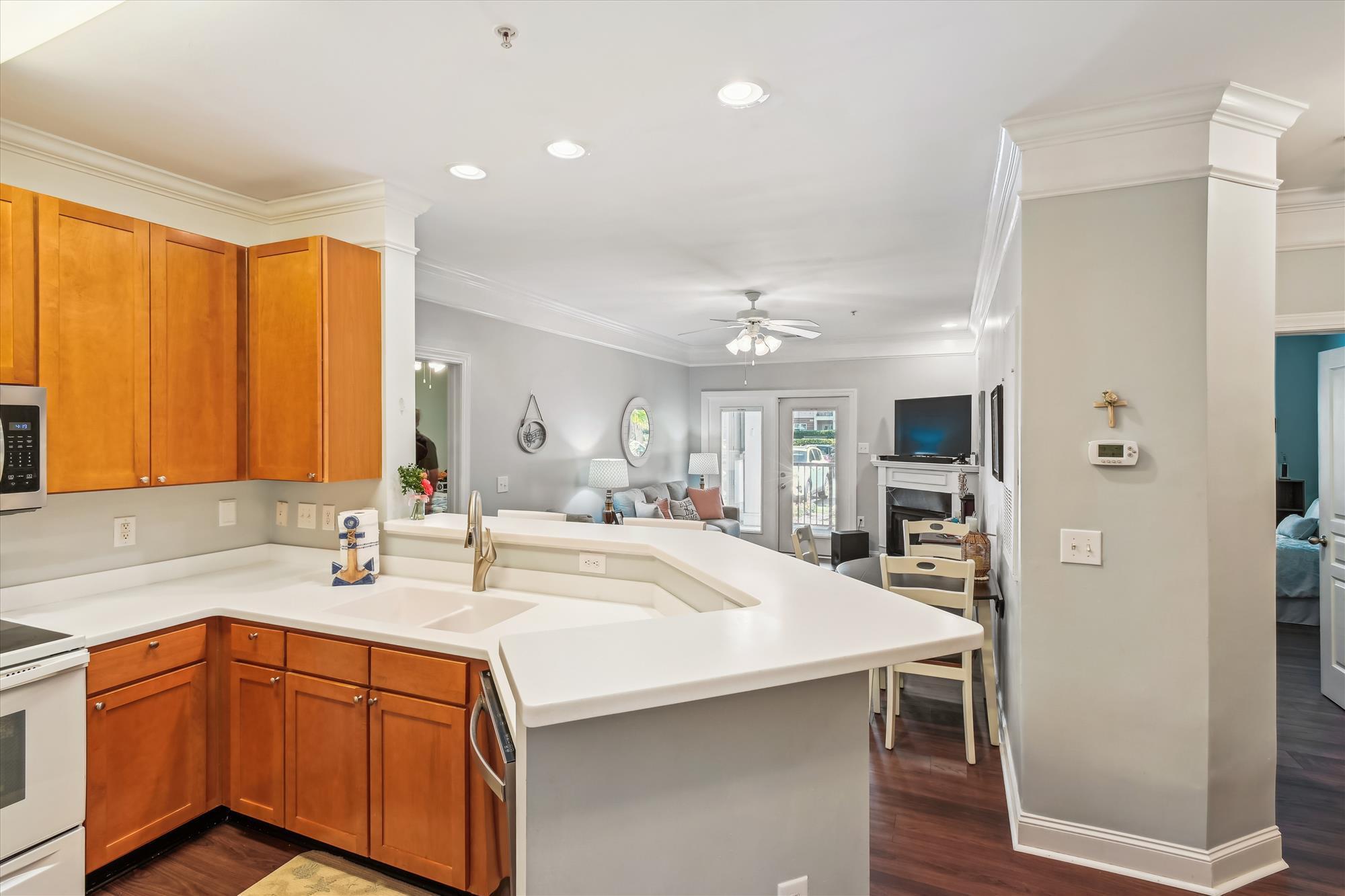 1025 Riverland Woods Place # 1008