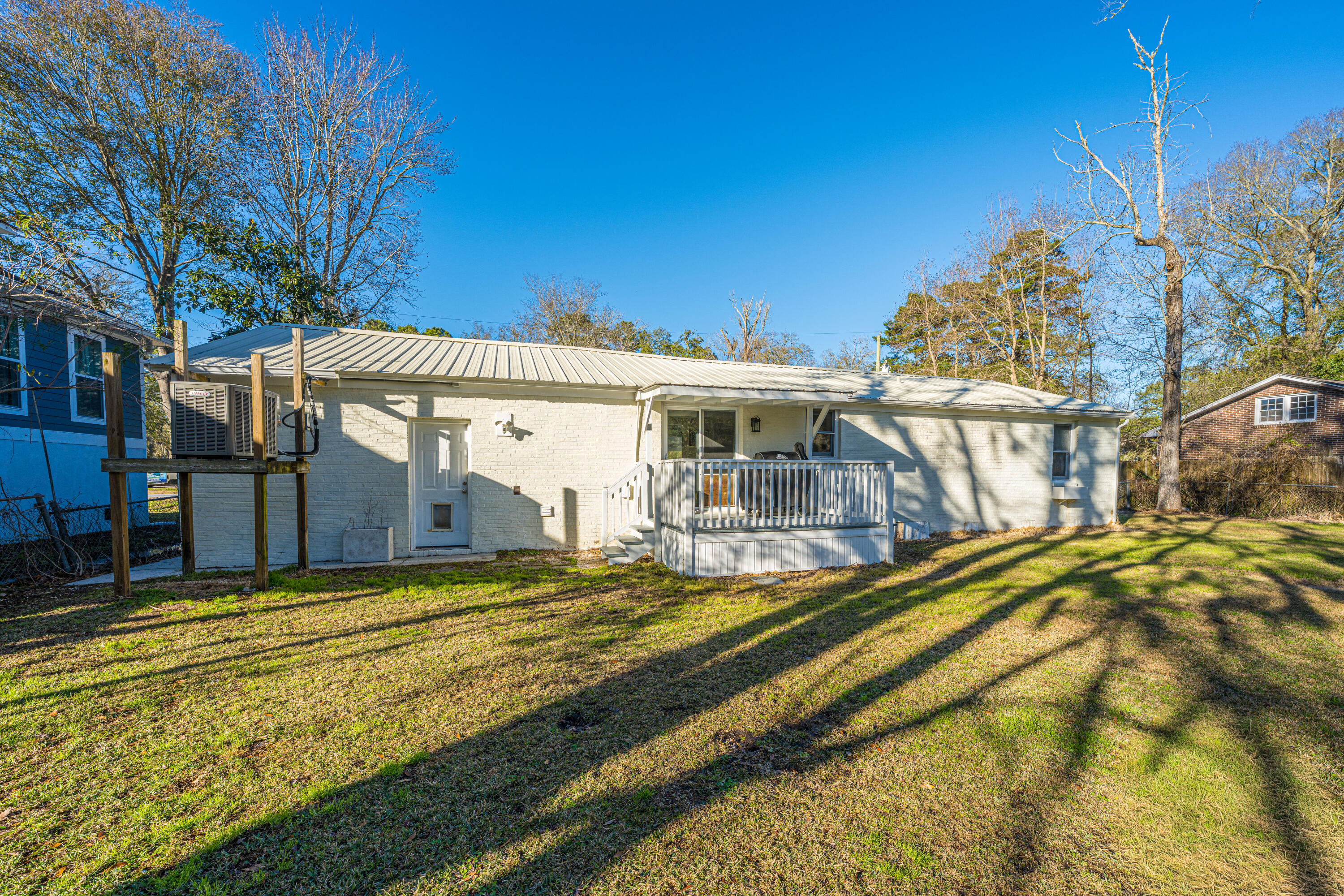 3679 Hilton Drive