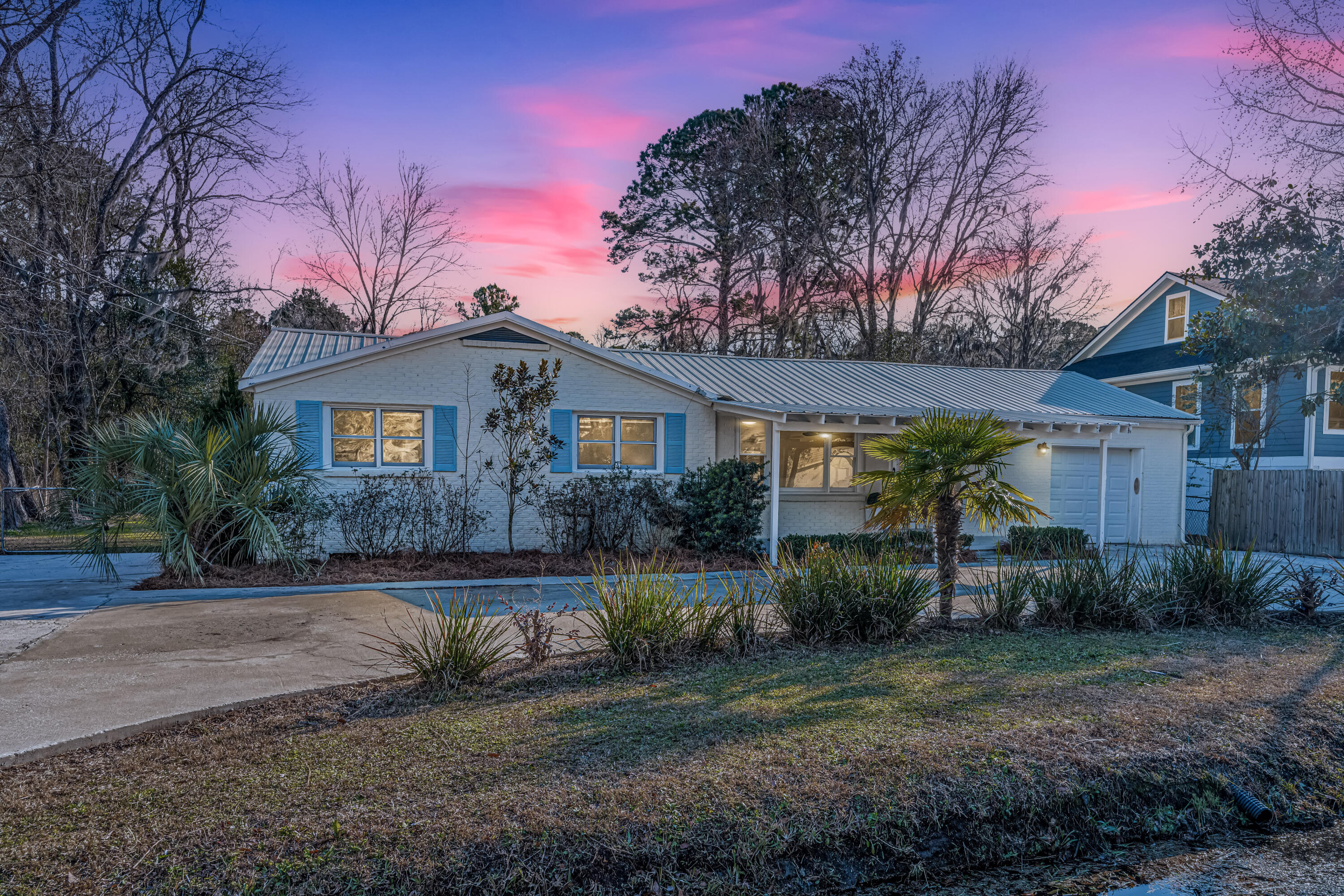 3679 Hilton Drive
