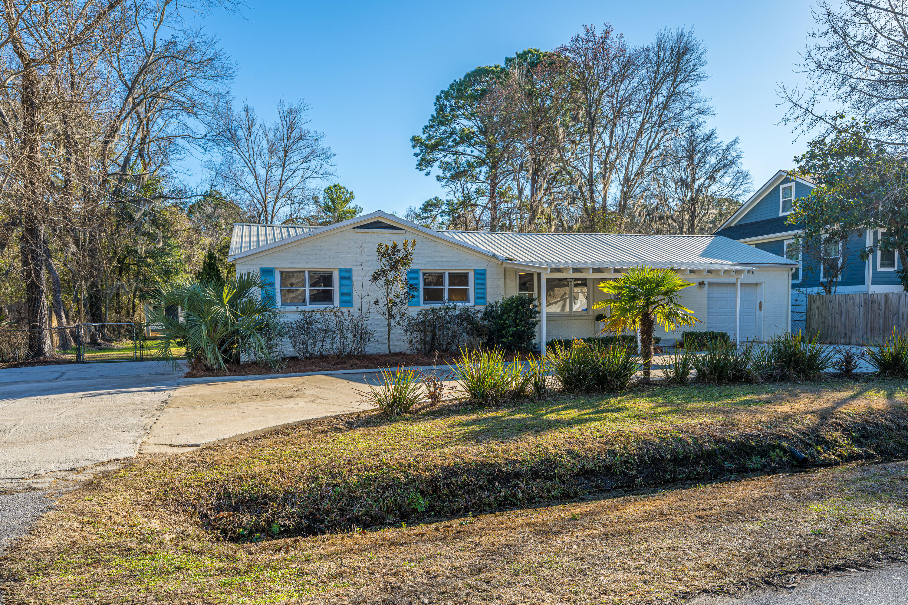 3679 Hilton Drive