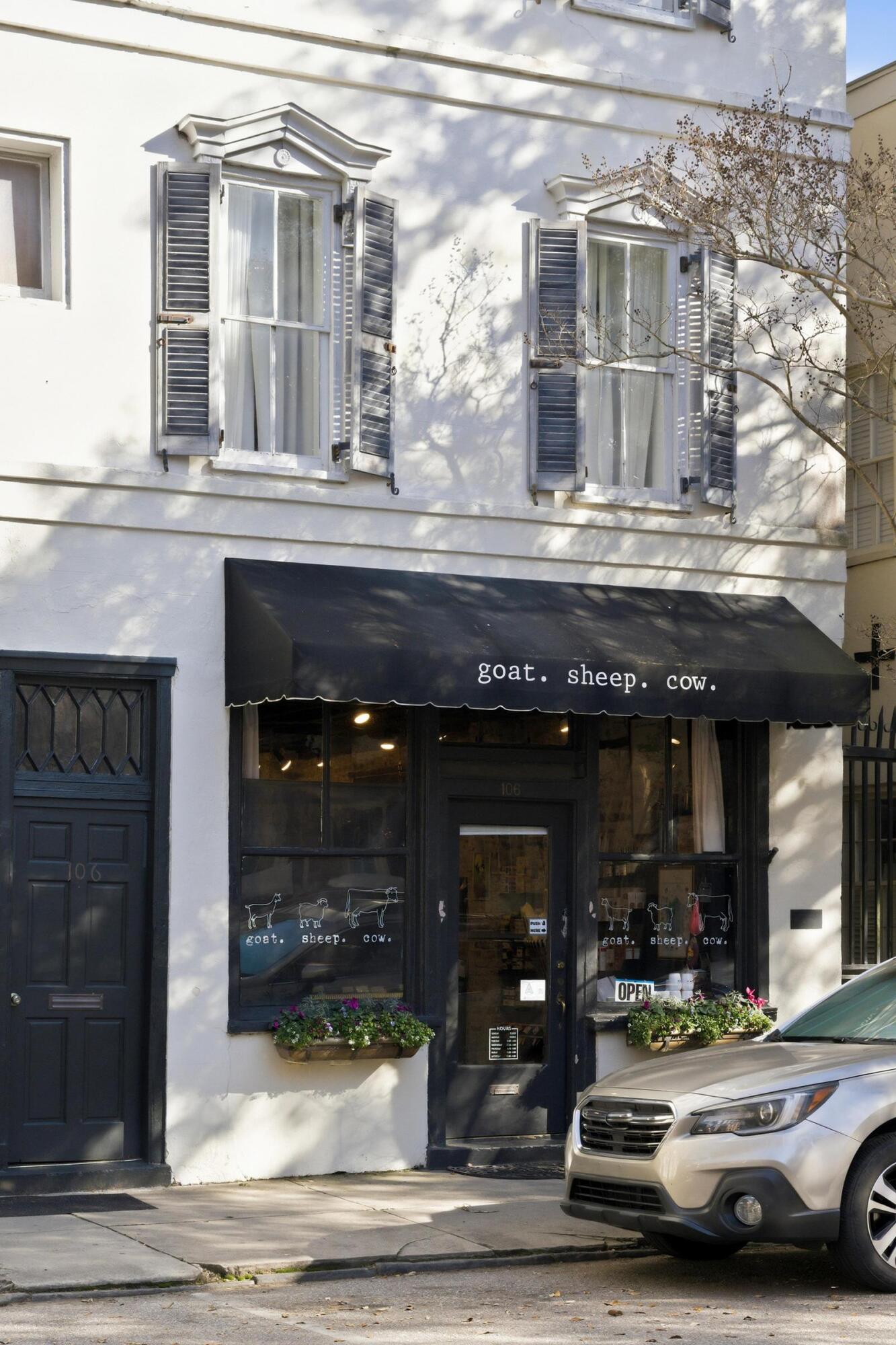 38 Elliott Street