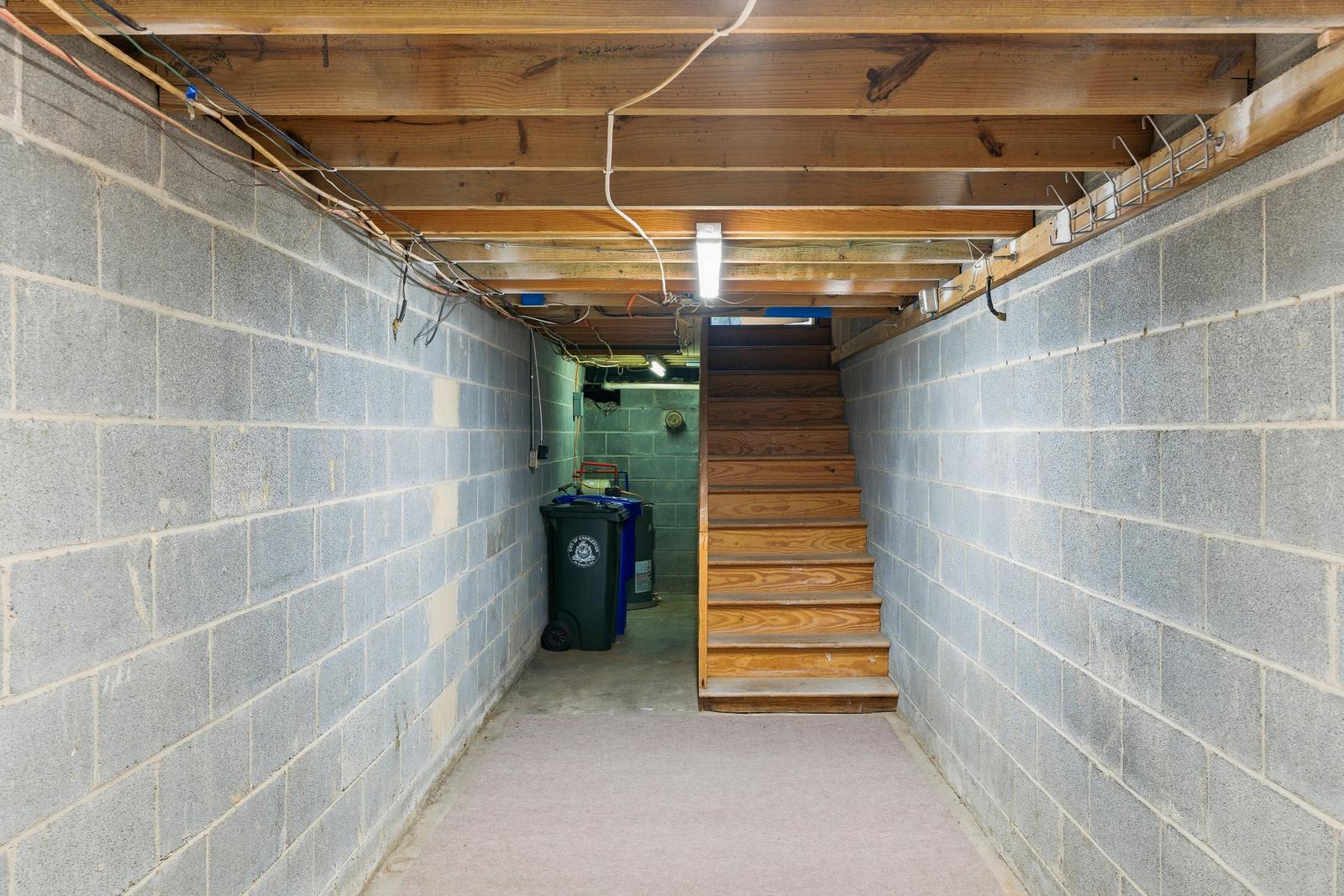 38 Elliott Street