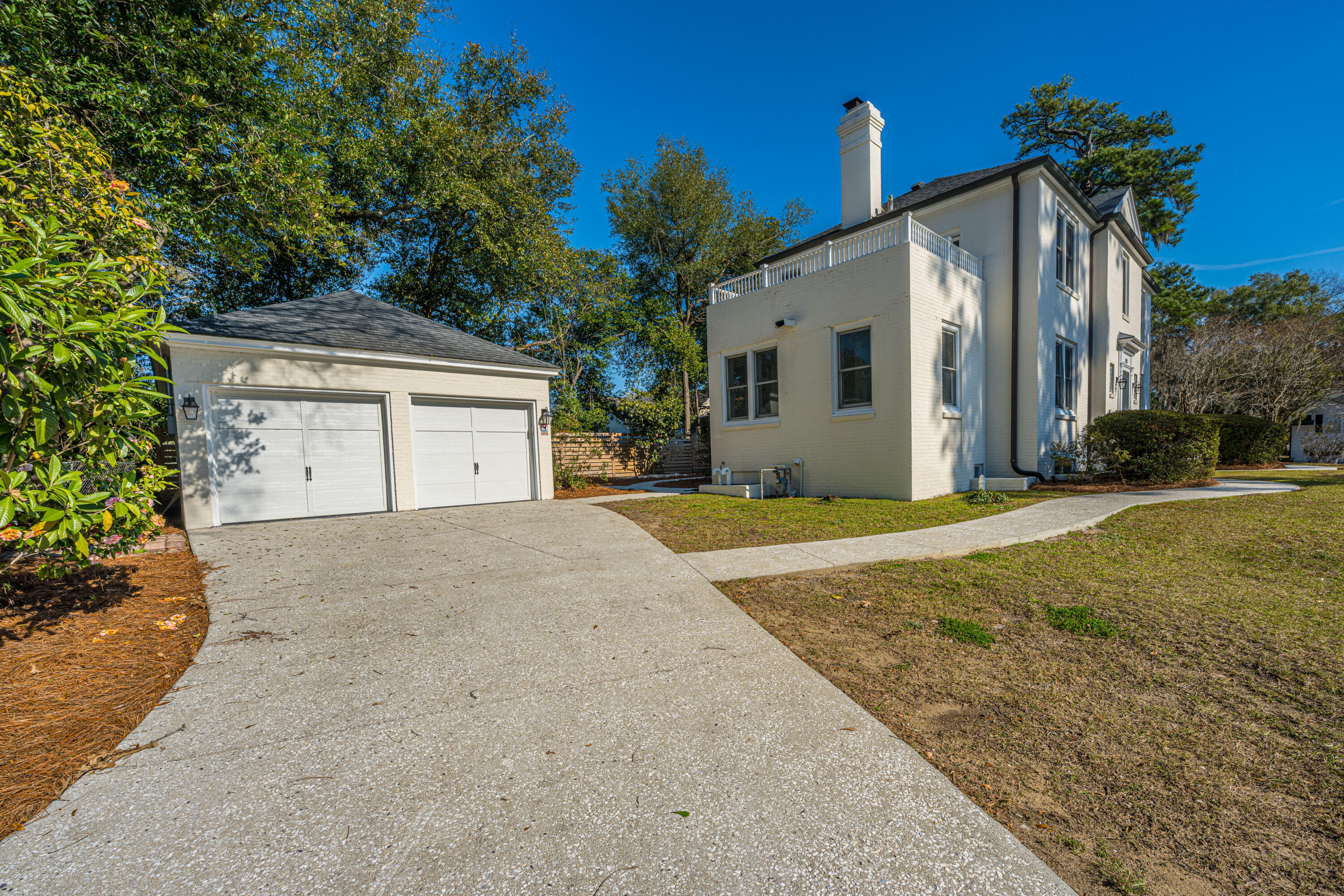 1162 Buist Avenue