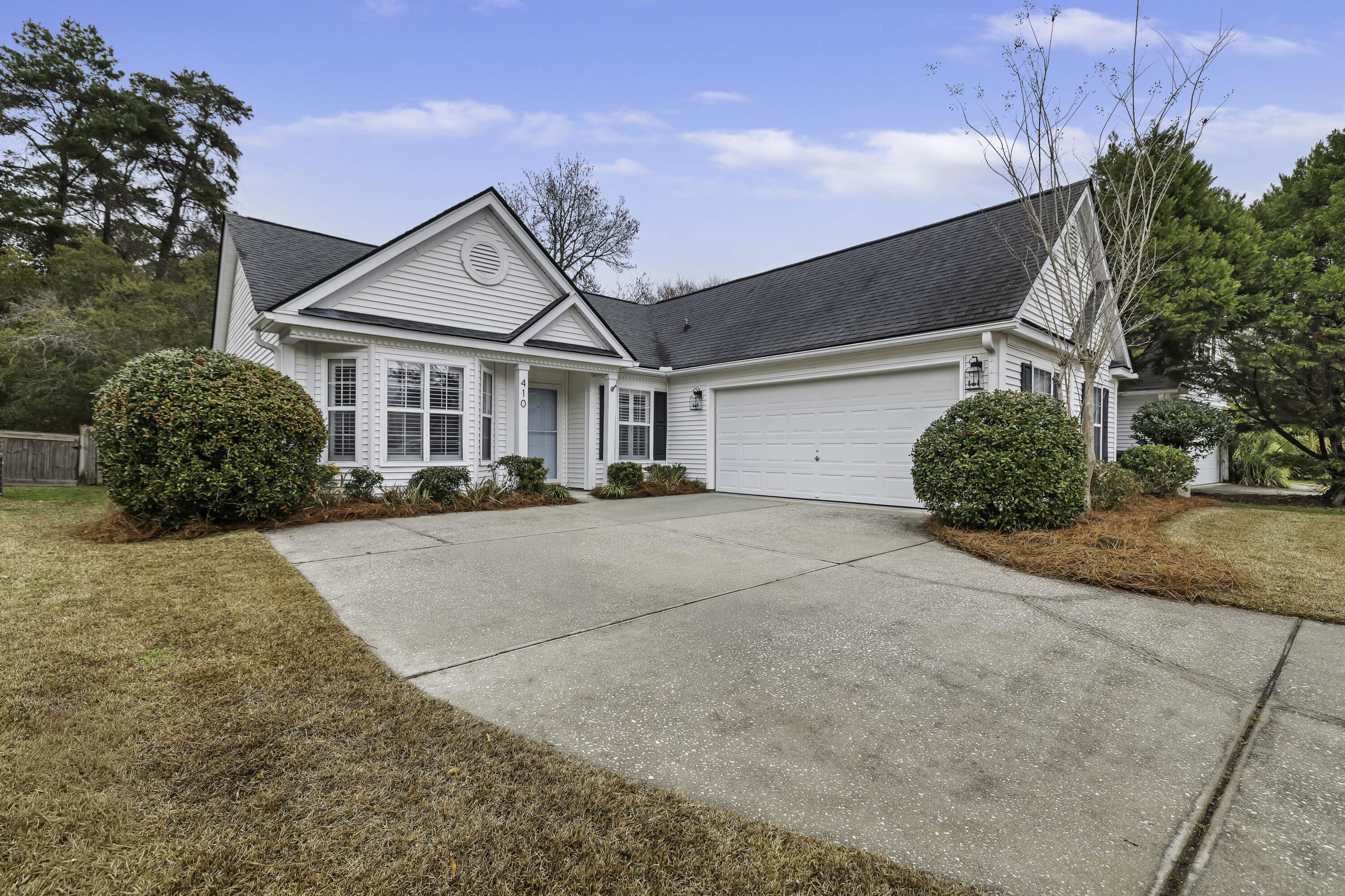 410 Manorwood Lane
