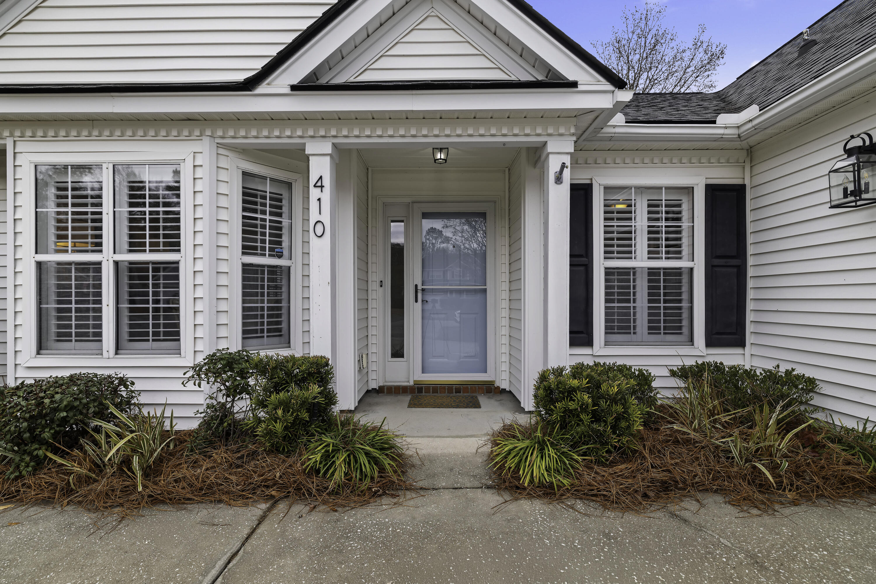 410 Manorwood Lane