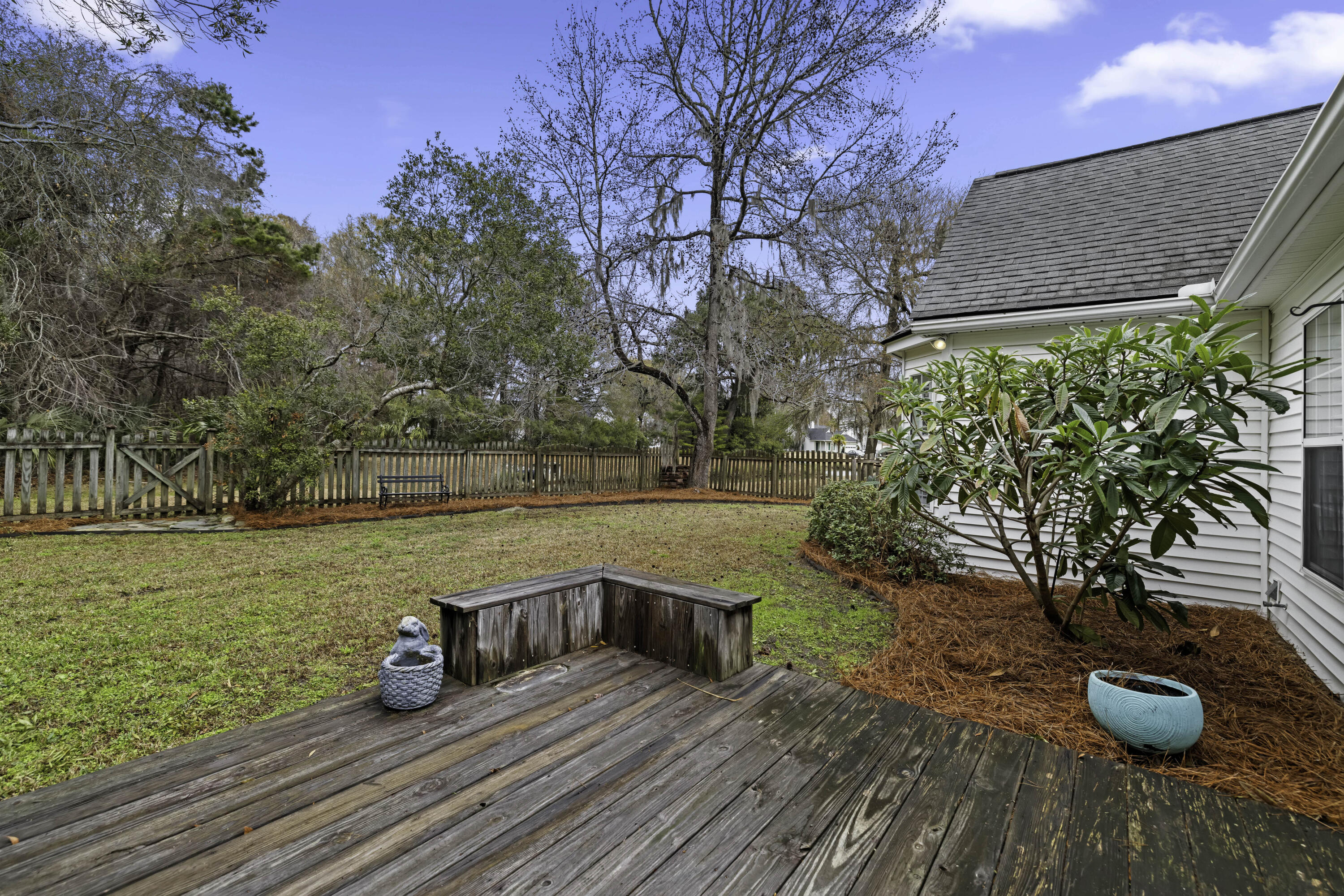 410 Manorwood Lane
