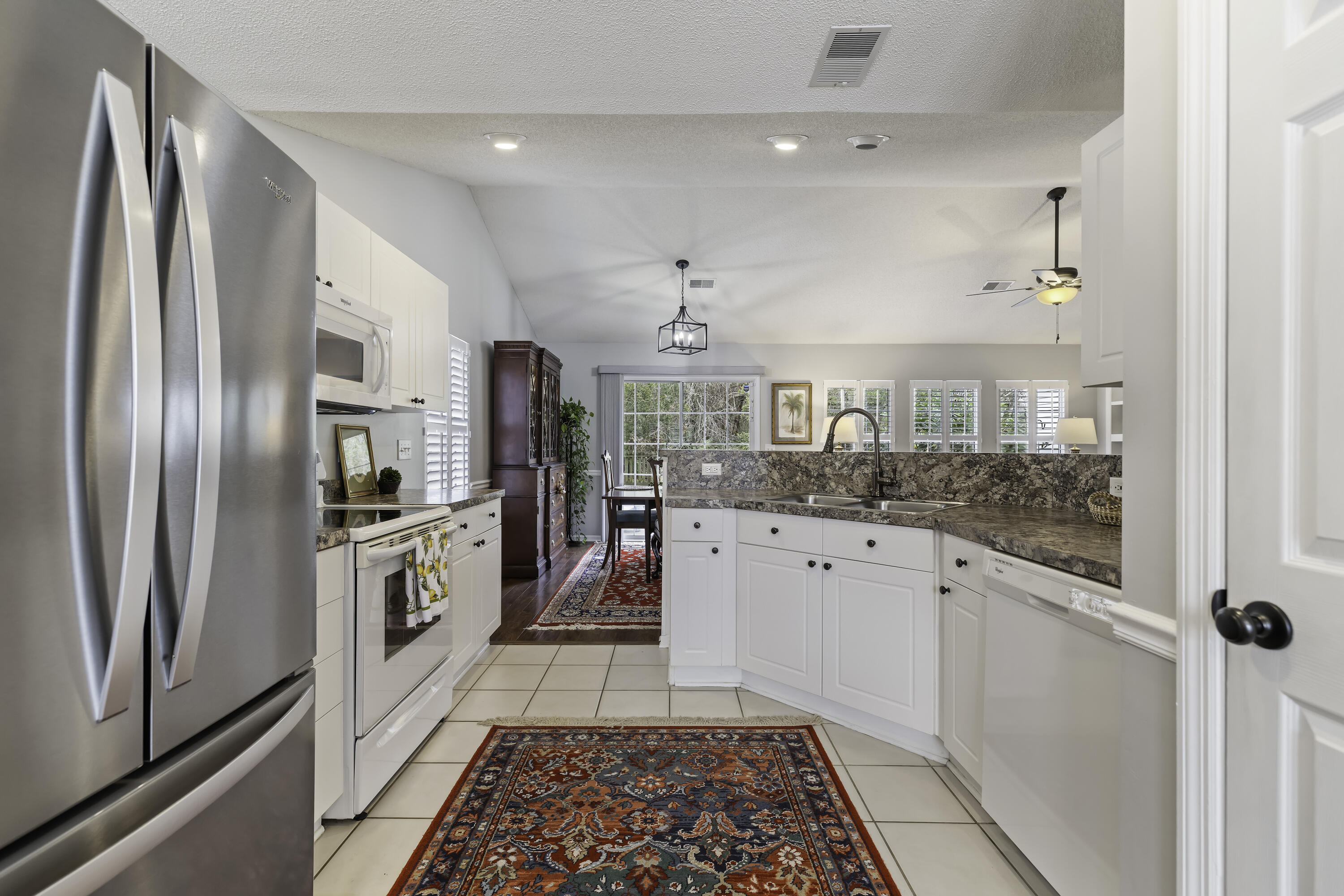 410 Manorwood Lane