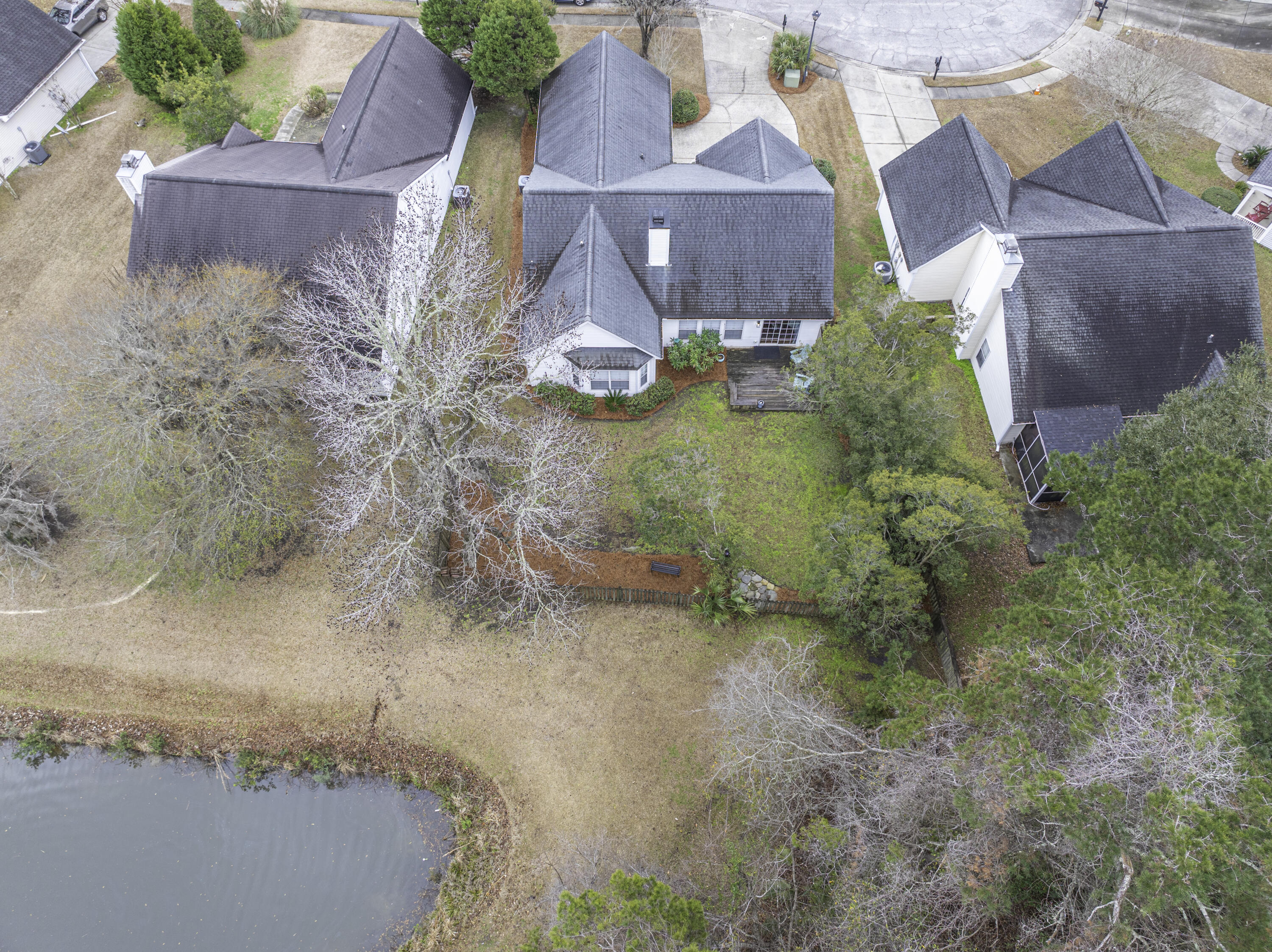 410 Manorwood Lane